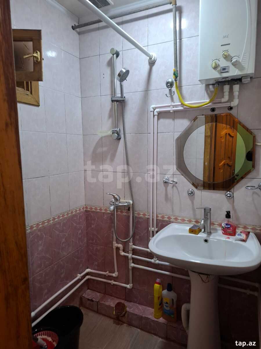 3-otaqlı mənzil, Mixail Kaveroçkin küç. 34, 85 m² (16)