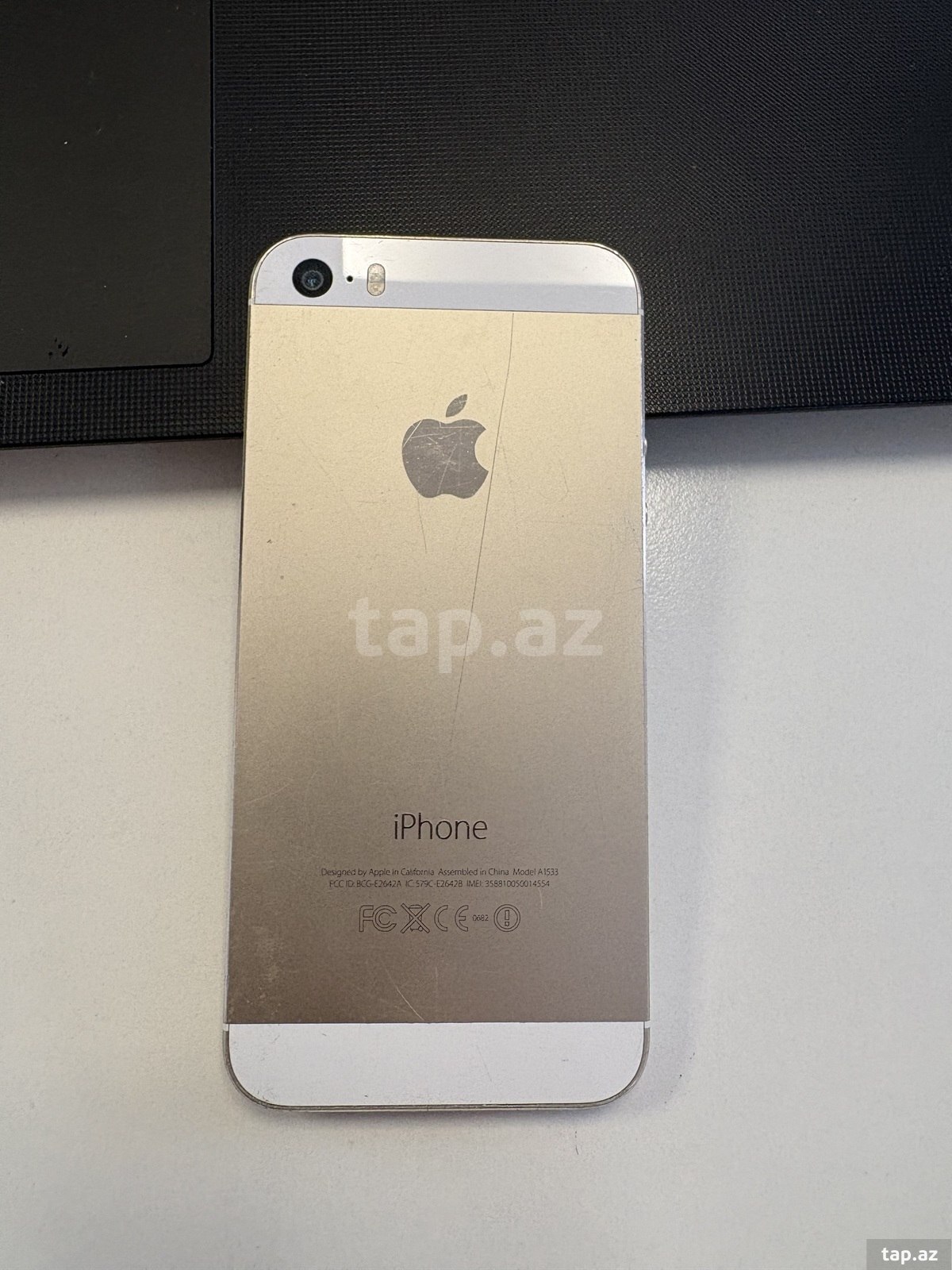 Apple iPhone 5S Gold 16GB (2)