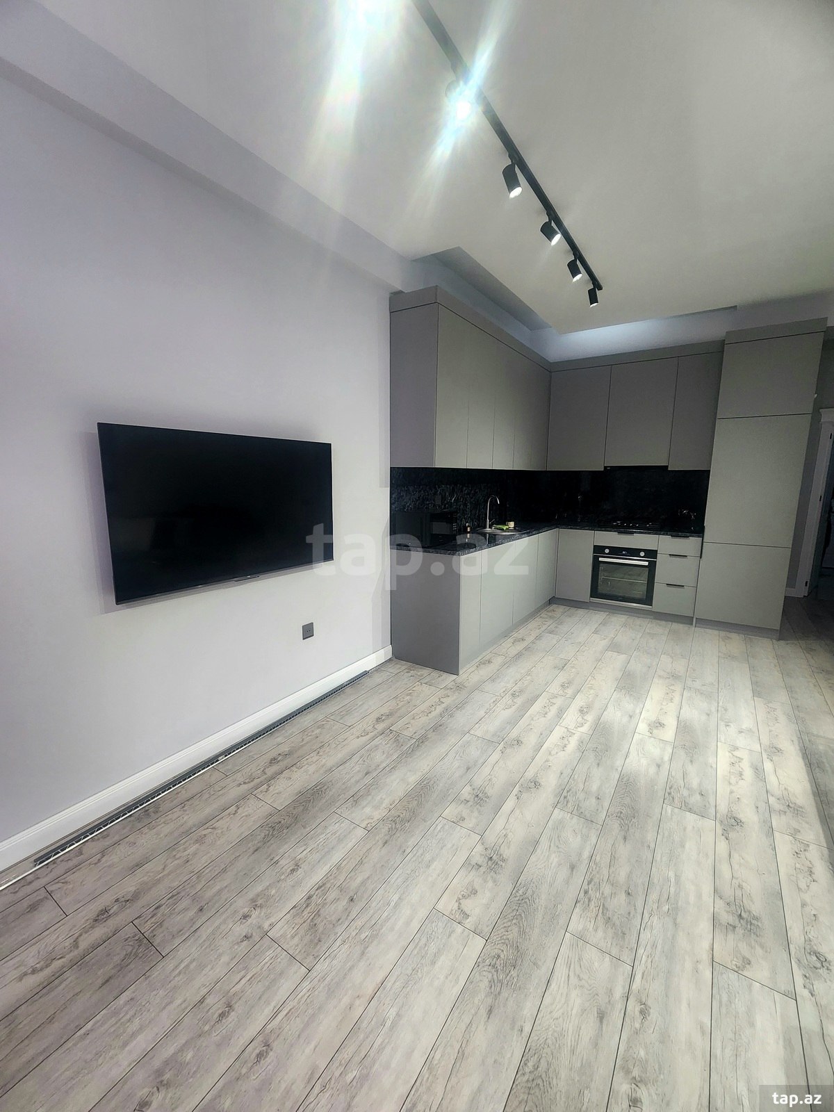 2-otaqlı yeni tikili kirayə verilir, Yeni Yasamal r., 85 m²