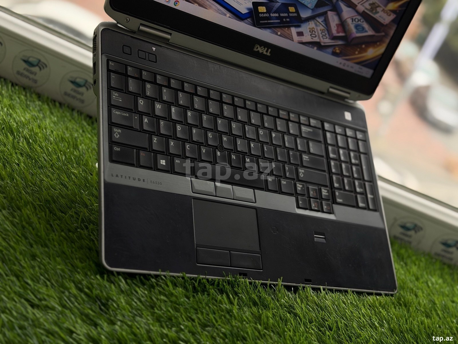 Dell Latitude E6530 (4)