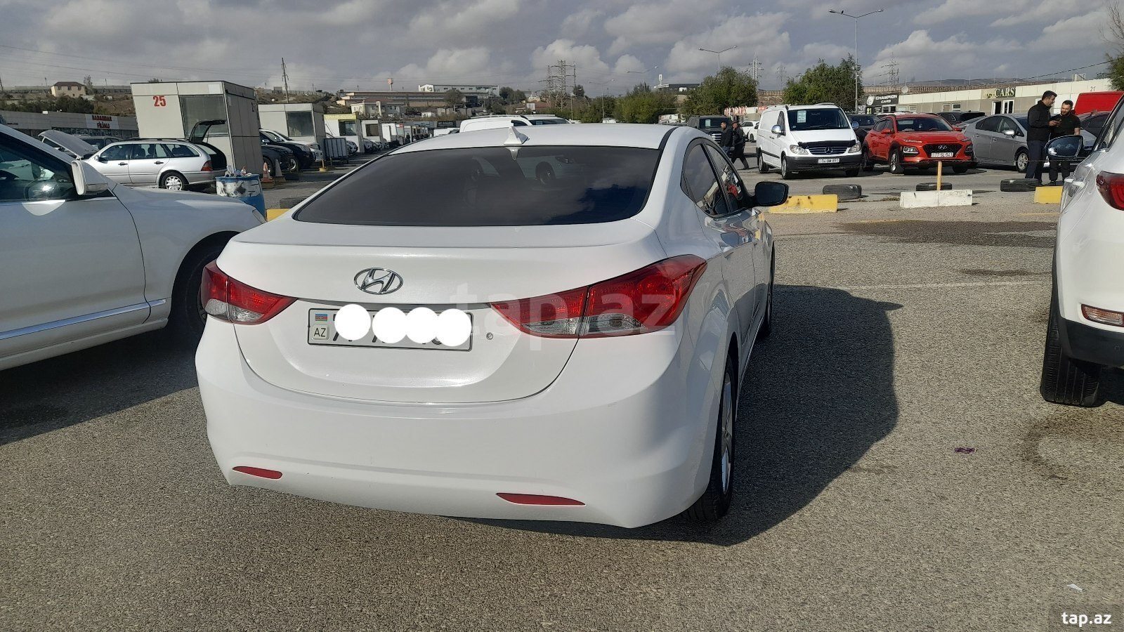 Hyundai Elantra, 2013 il (3)
