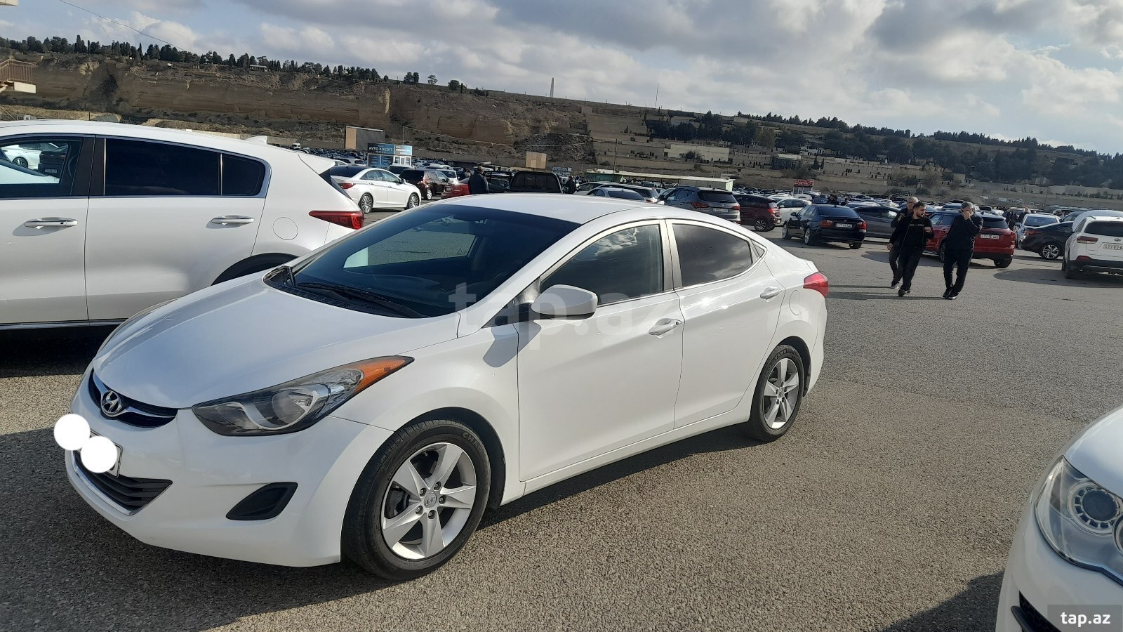 Hyundai Elantra, 2013 il (4)
