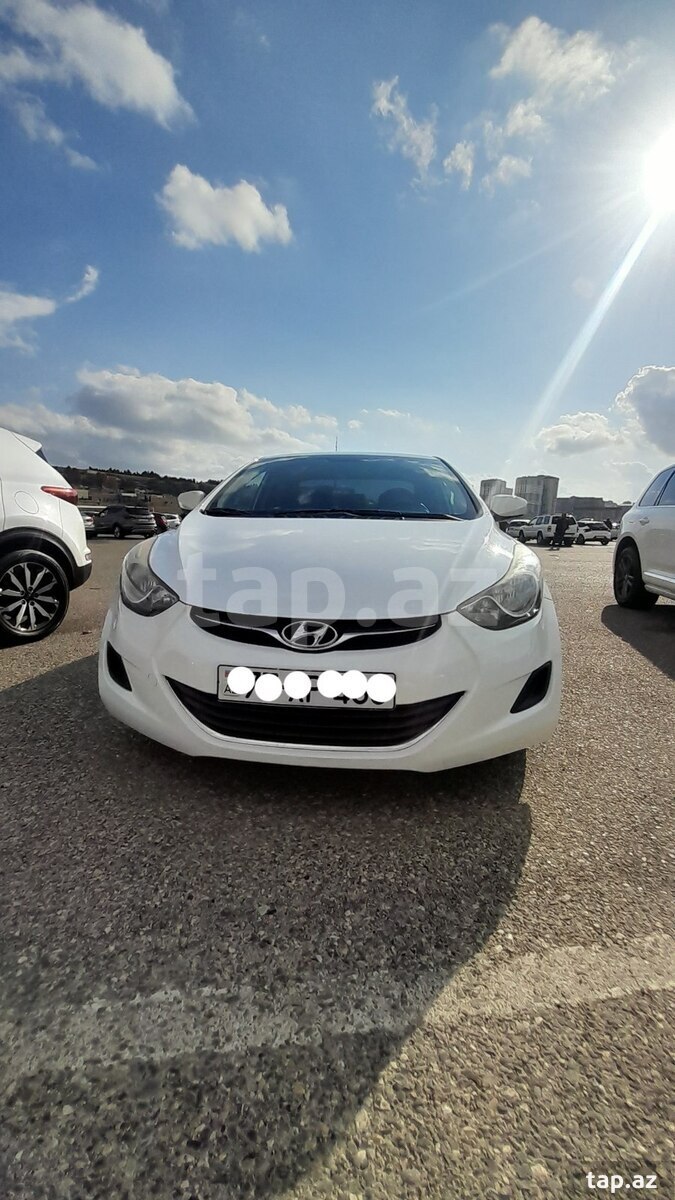 Hyundai Elantra, 2013 il
