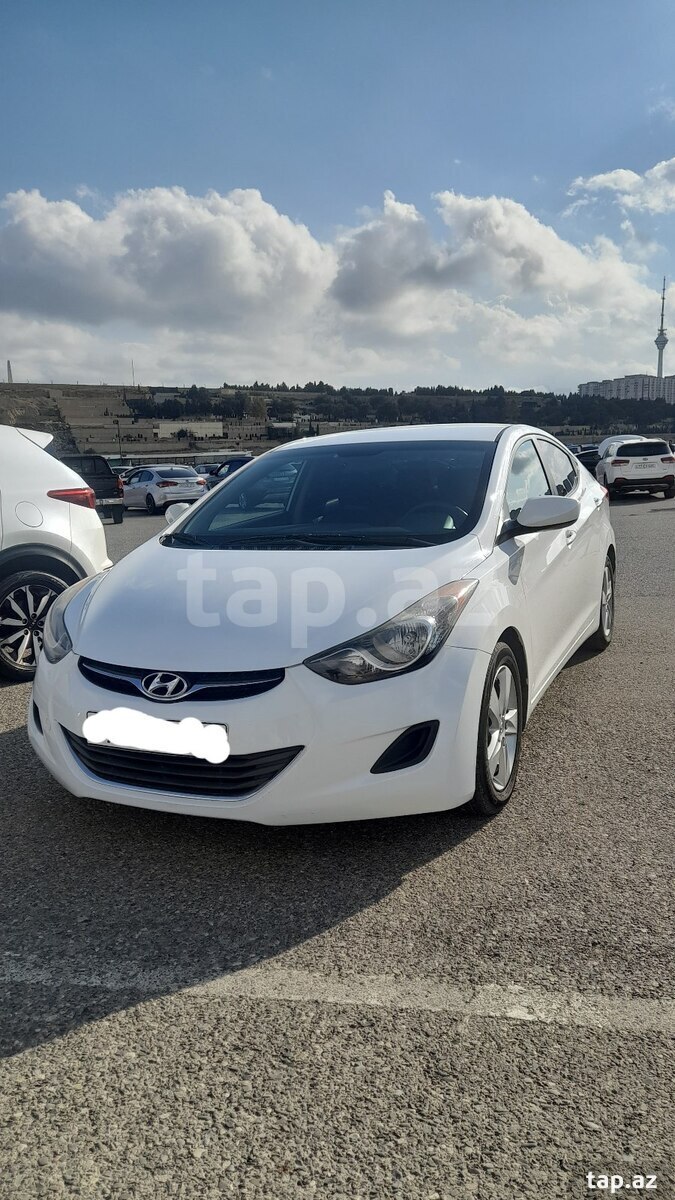 Hyundai Elantra, 2013 il (5)