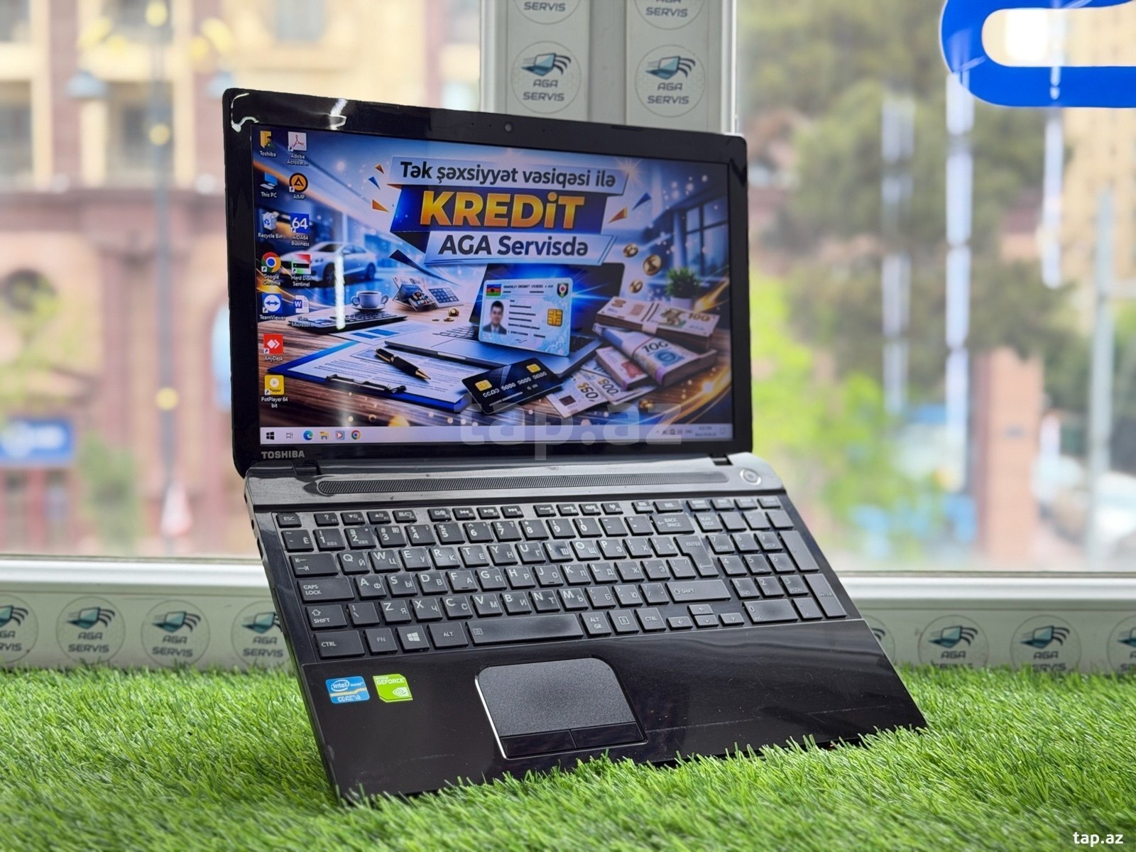 Noutbuk Toshiba  (3)