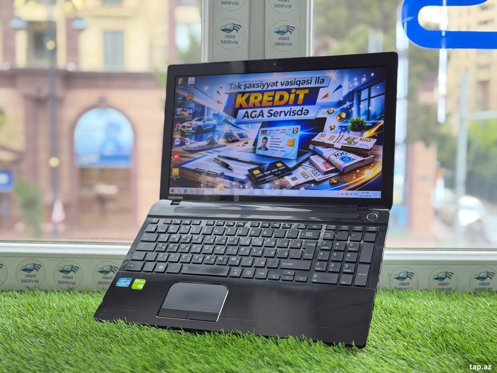 Noutbuk Toshiba  (2)