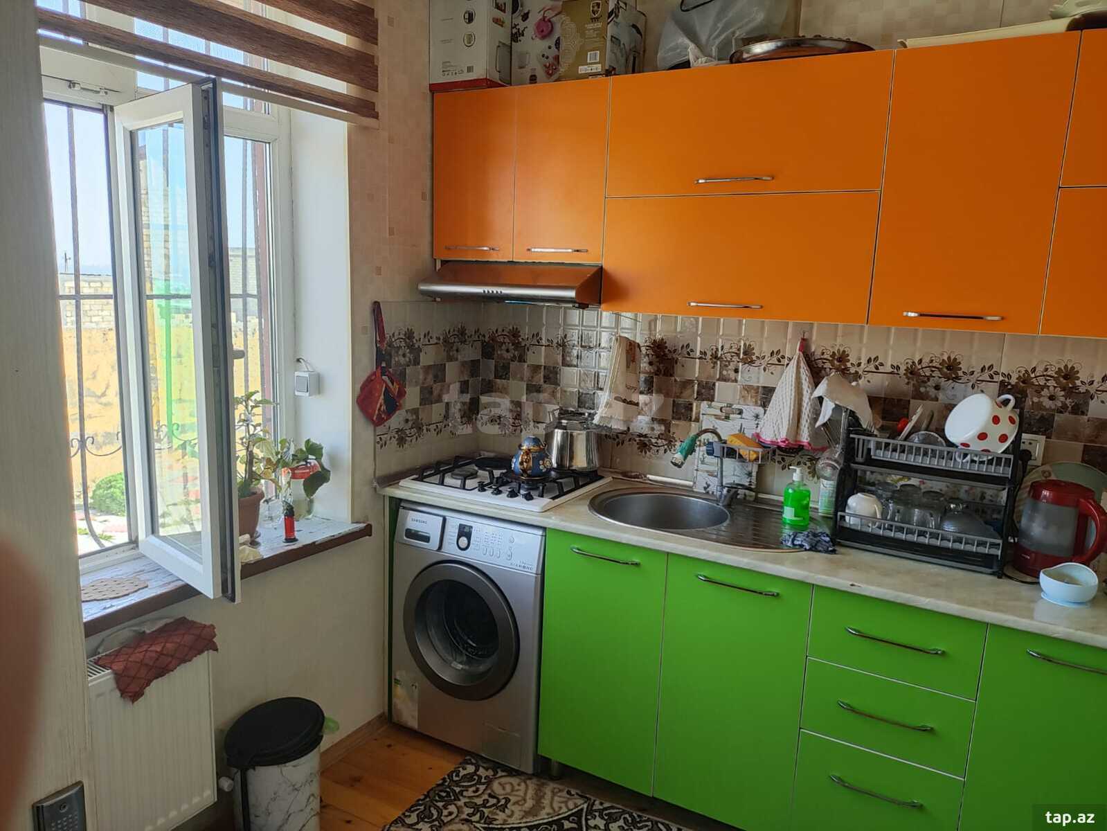 Həyət evi, Saray qəs. (6)