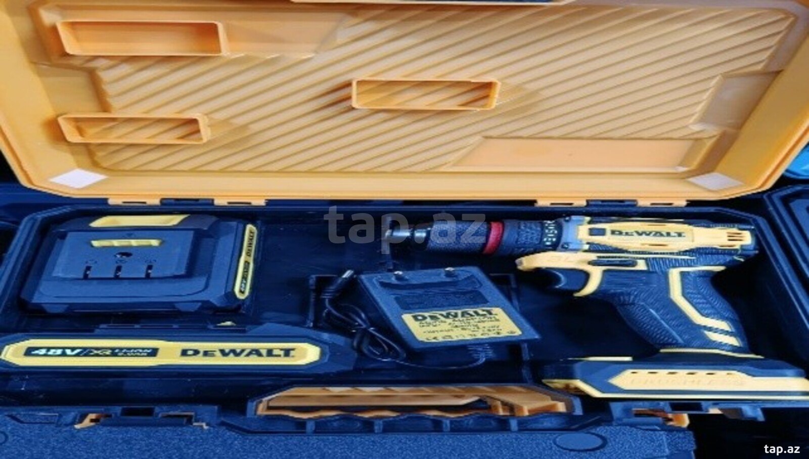 Vintaçan DeWALT — 1