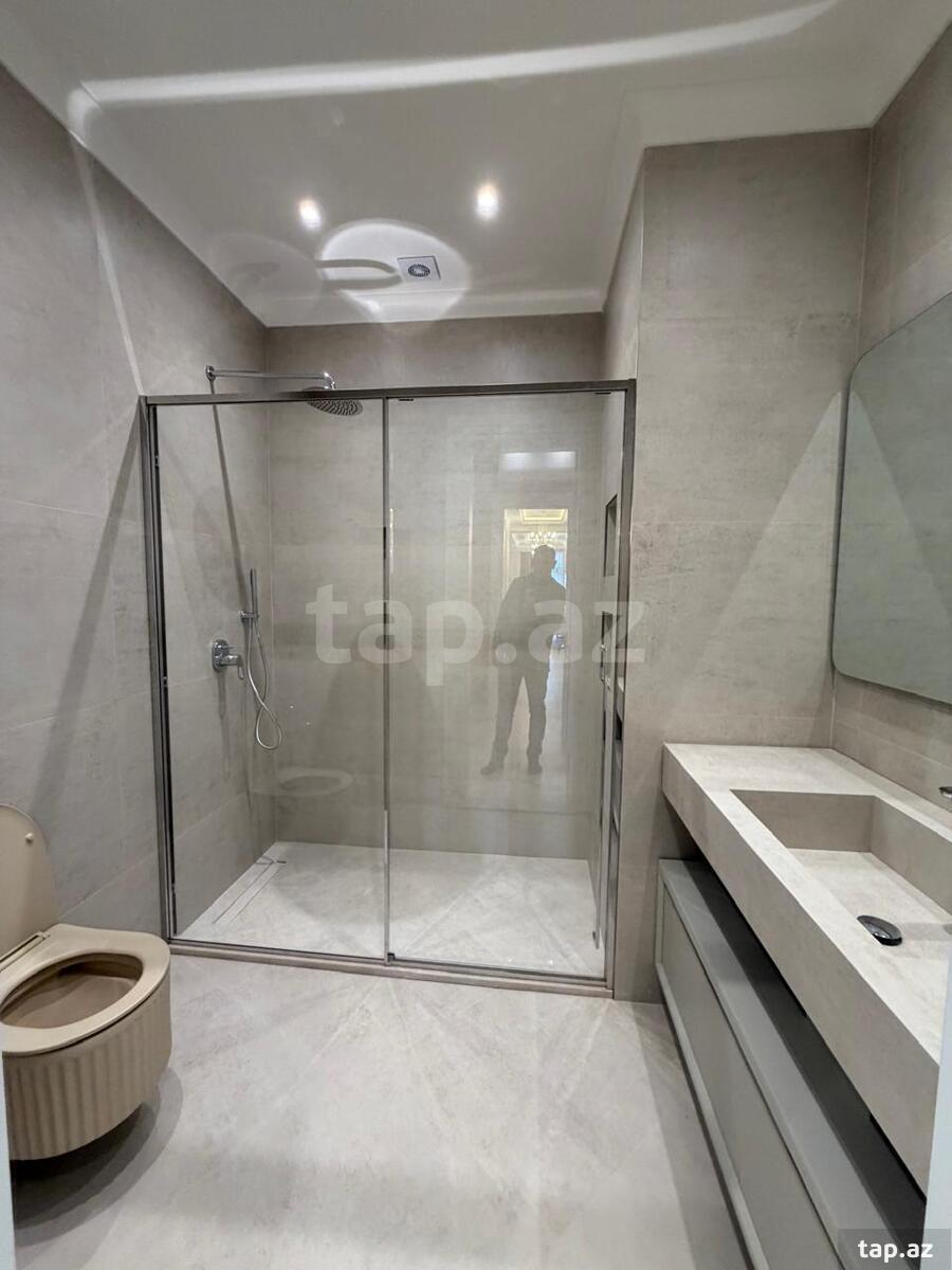 4-otaqlı yeni tikili kirayə verilir, Mərkəzi Bulvar küç., 220 m² (10)
