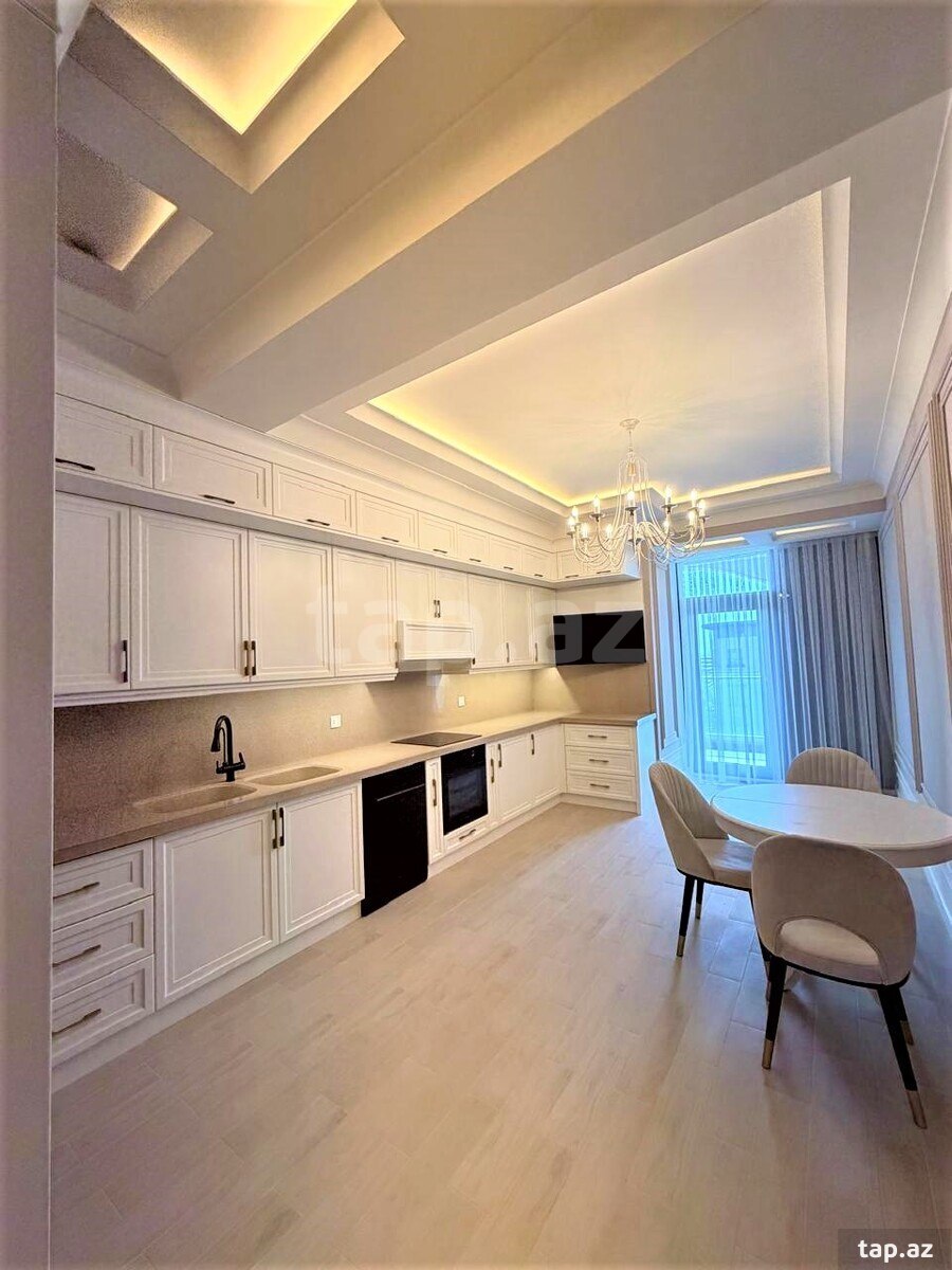 4-otaqlı yeni tikili kirayə verilir, Mərkəzi Bulvar küç., 220 m² (20)