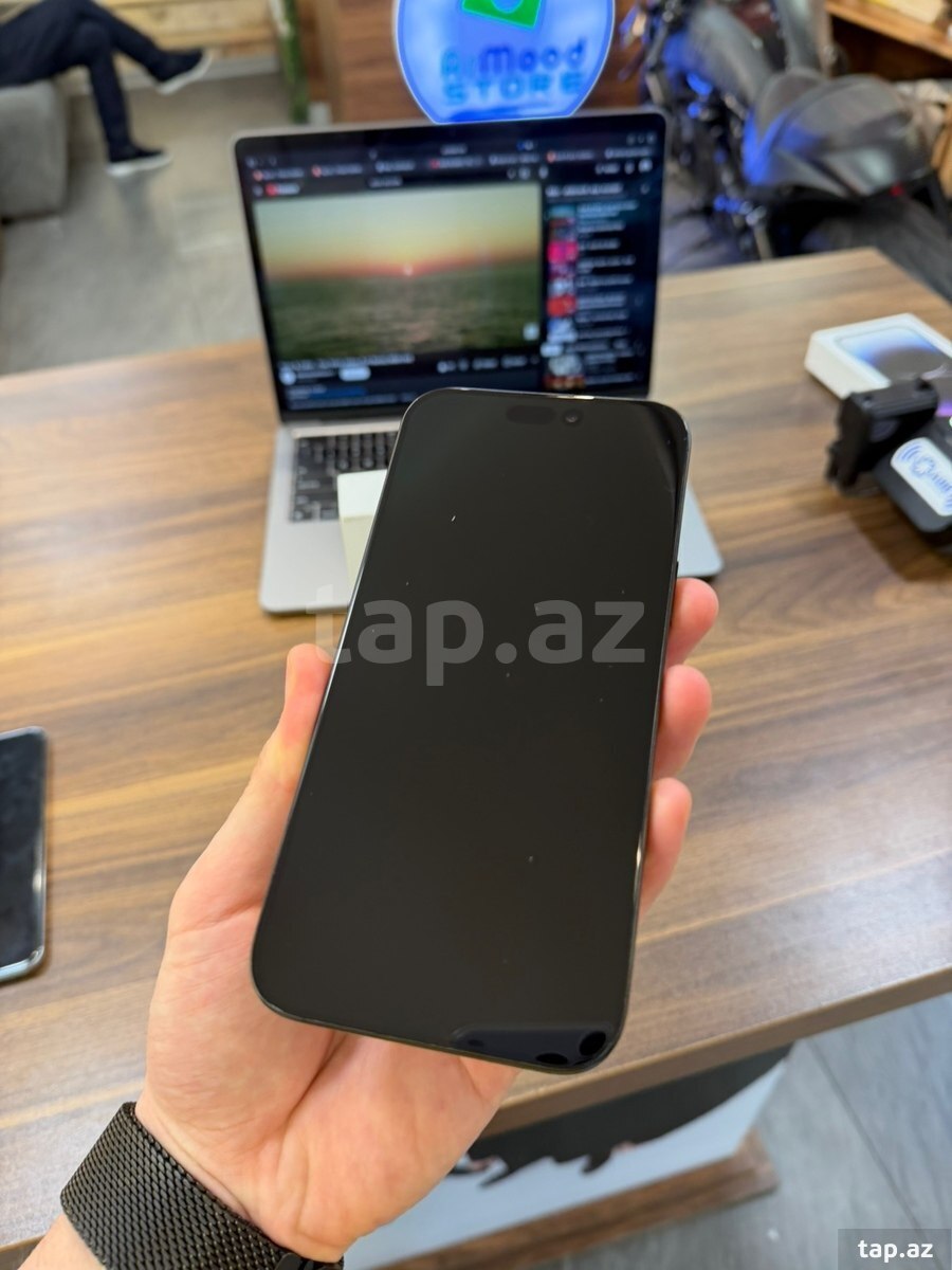 Apple iPhone 16 Pro Max Black Titanium 256GB/8GB (3)