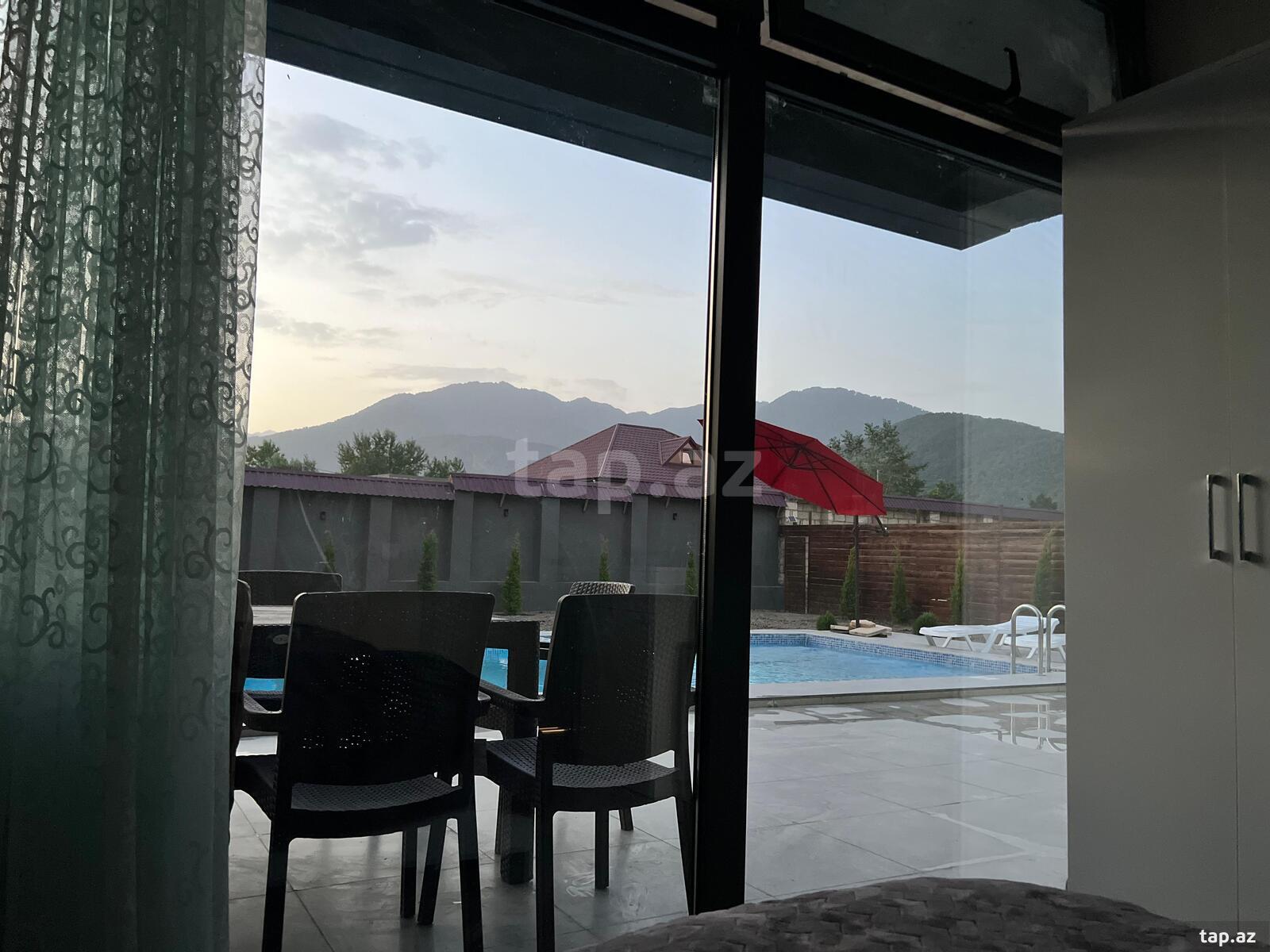 Villa kirayə verilir, Qəbələ r. (18)