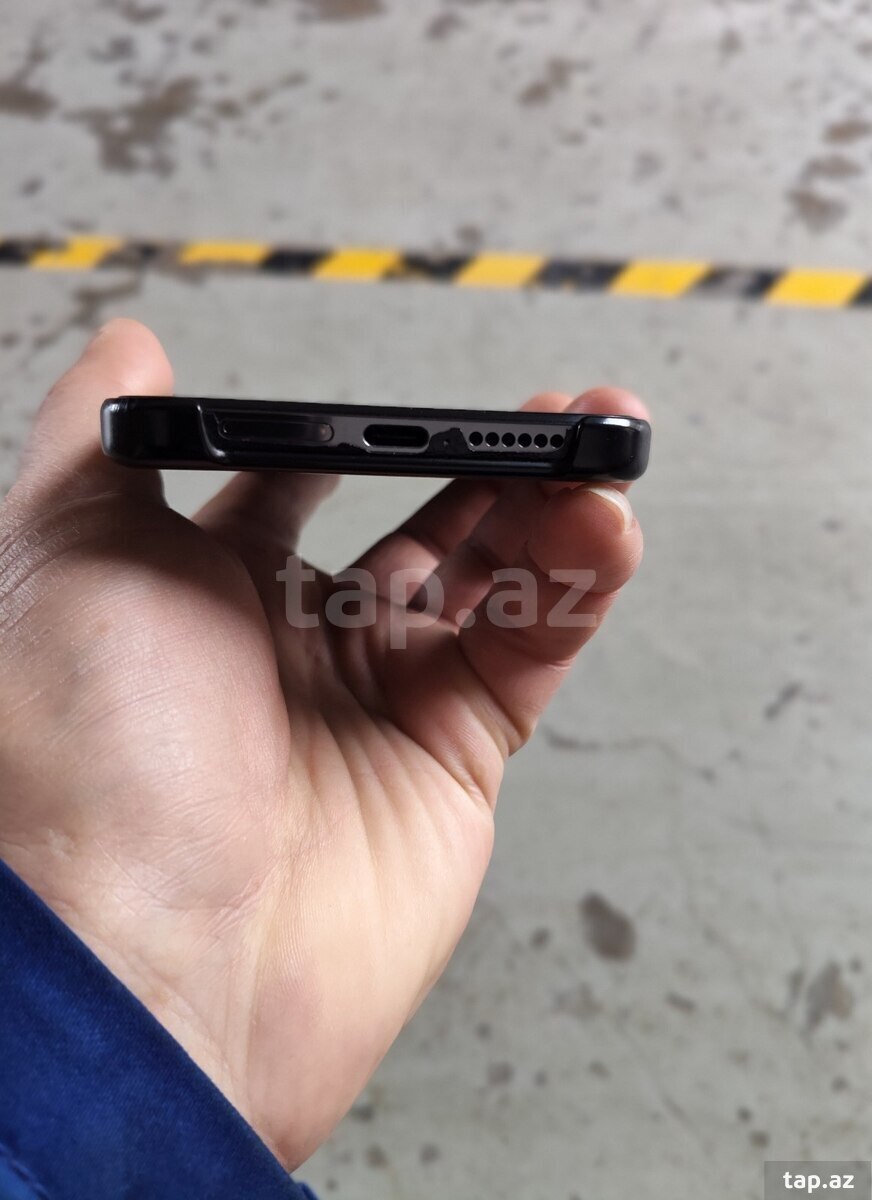 Xiaomi MIX Flip Black 512GB/12GB (5)