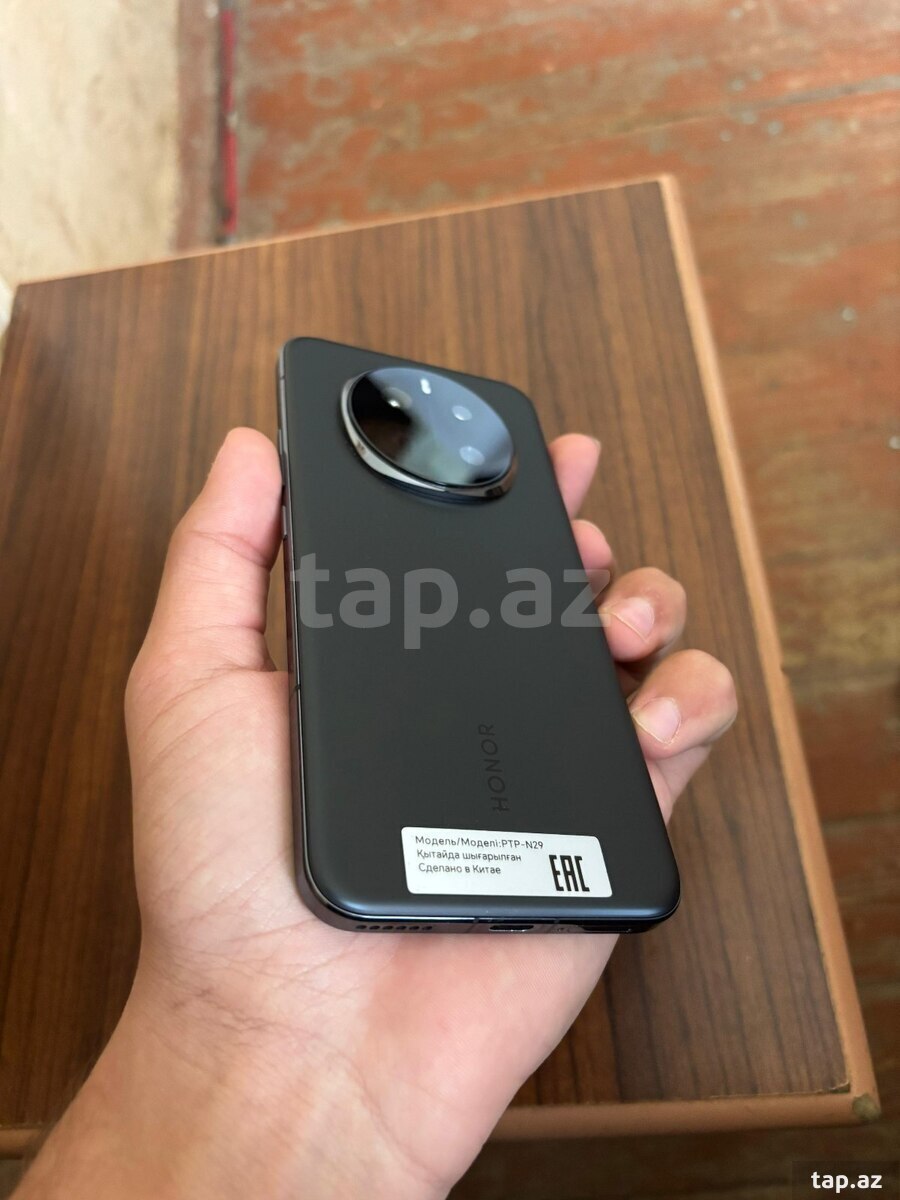 Honor Magic 7 Velvet Black 256GB/12GB (3)