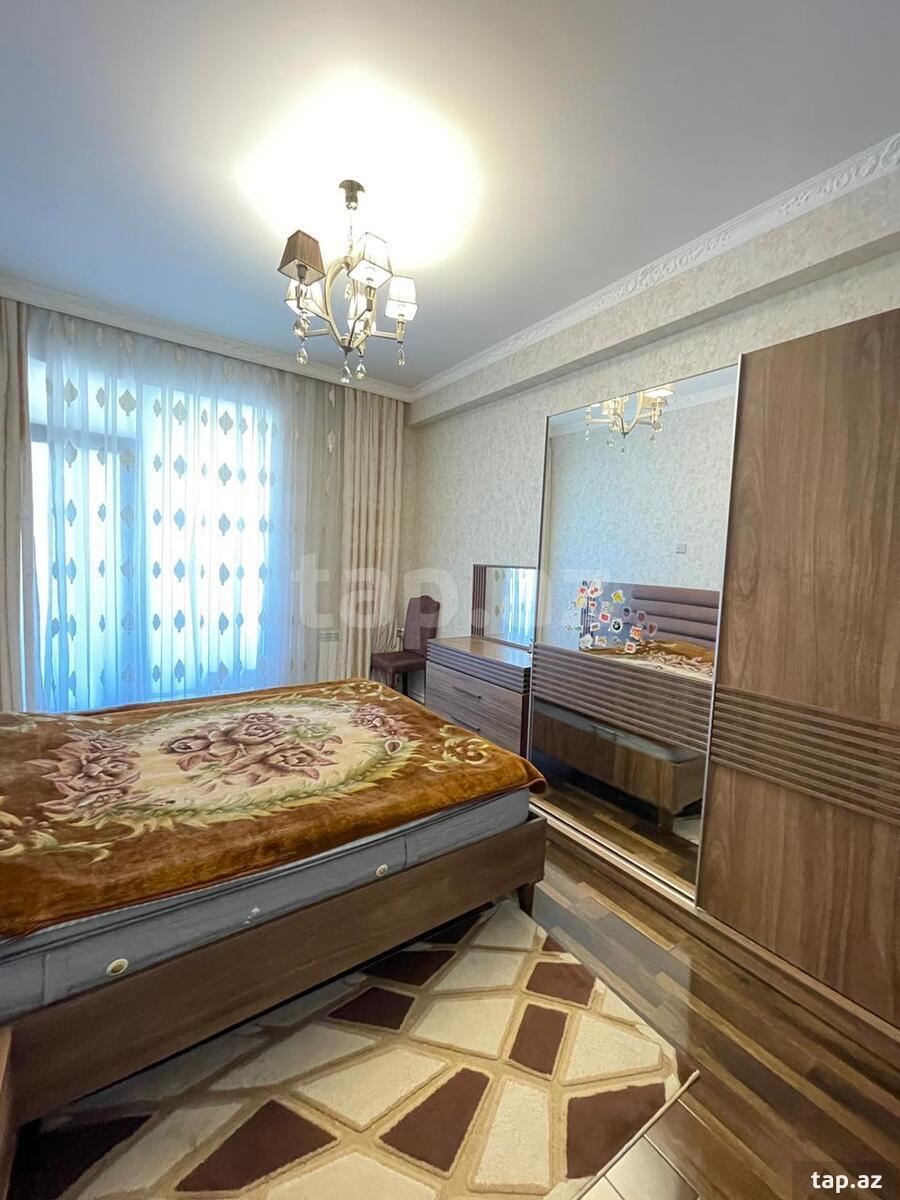 4-otaqlı yeni tikili, 8 Noyabr pr., 137 m²