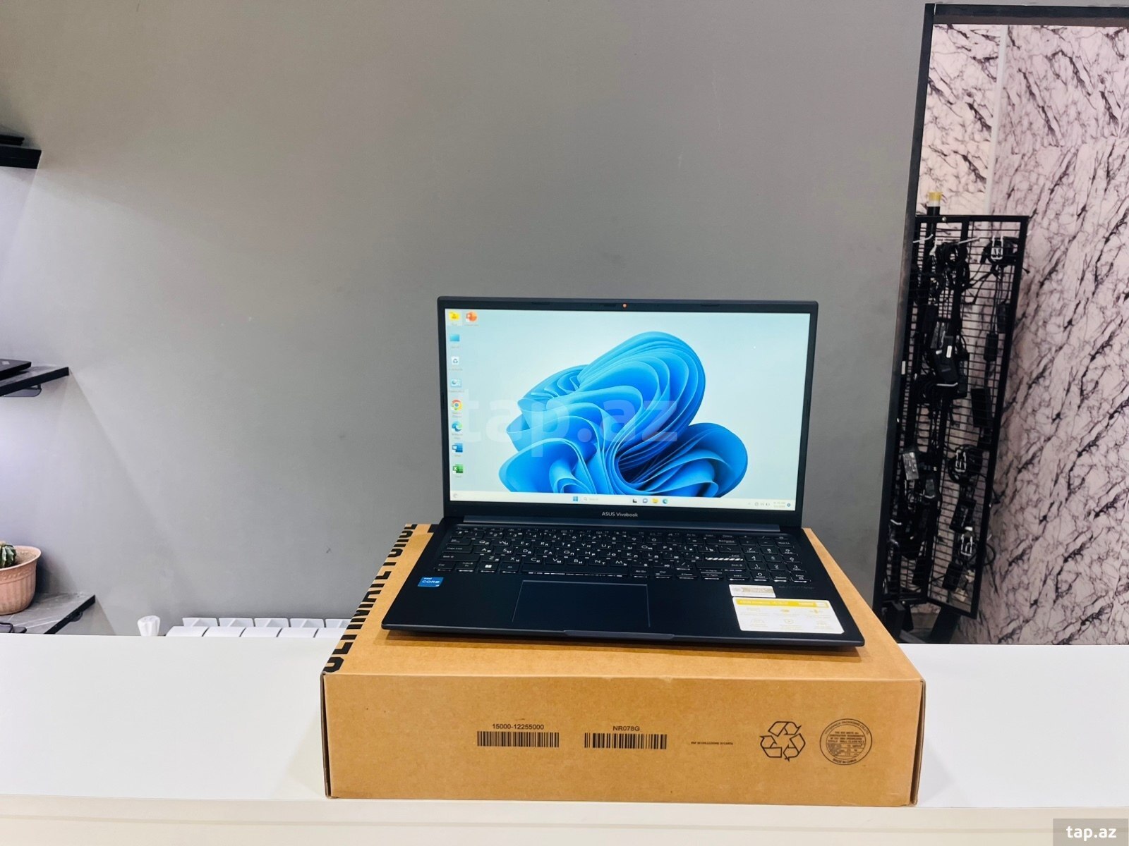 Noutbuk Asus VivoBook 15 (5)