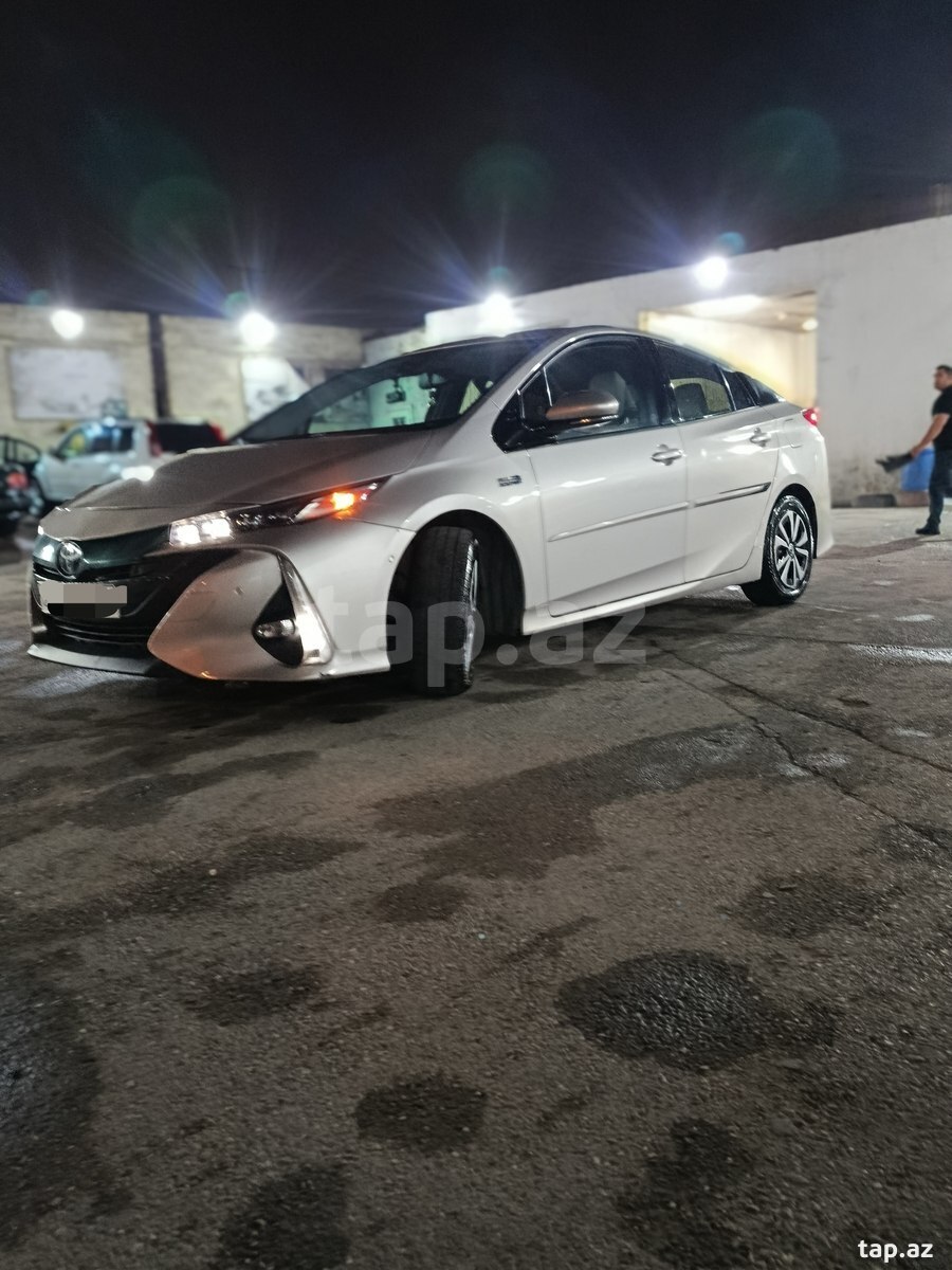 Toyota Prius, 2017 il (2)