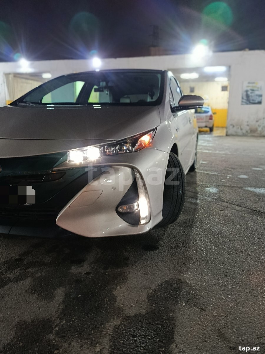 Toyota Prius, 2017 il (7)