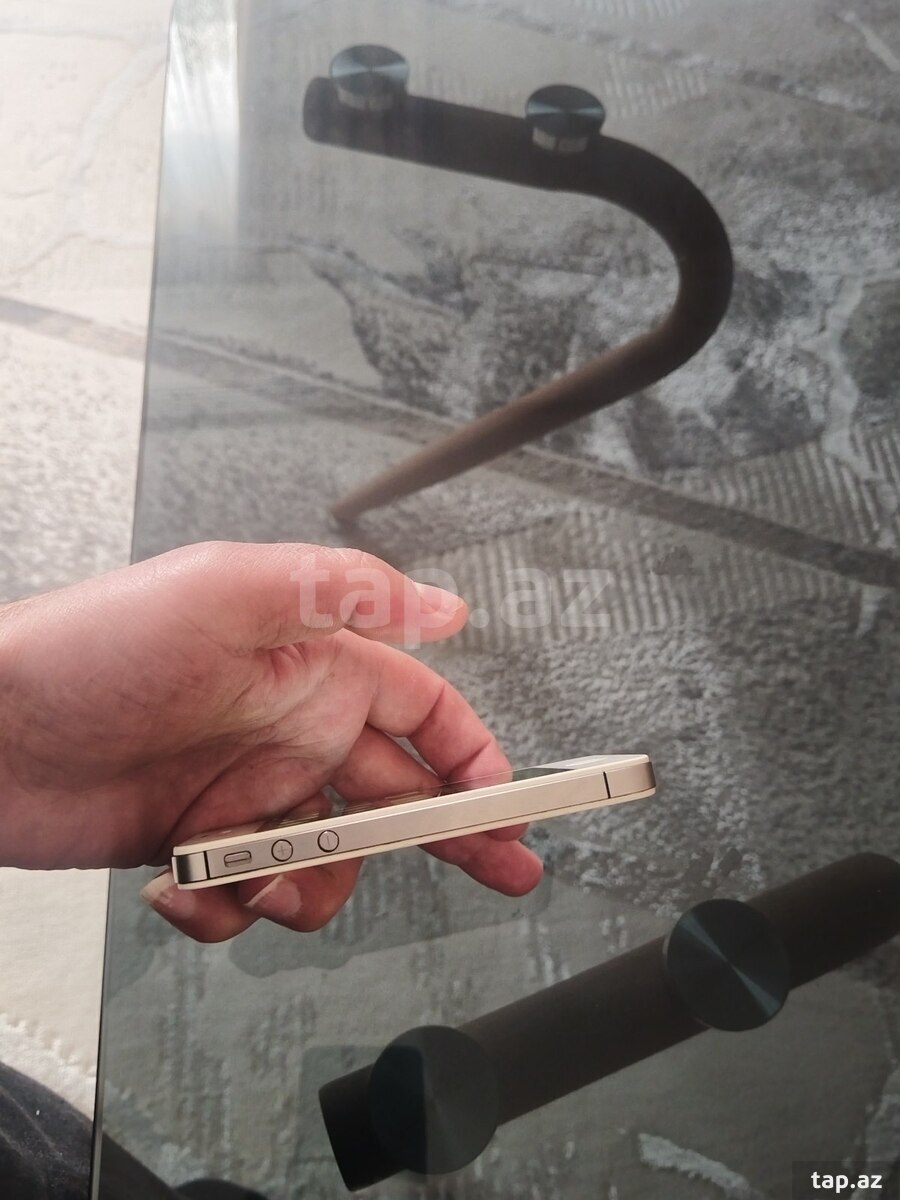 Apple iPhone 4S White 32GB (4)