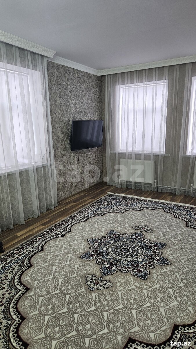 Дом, Гусарский р. (9)