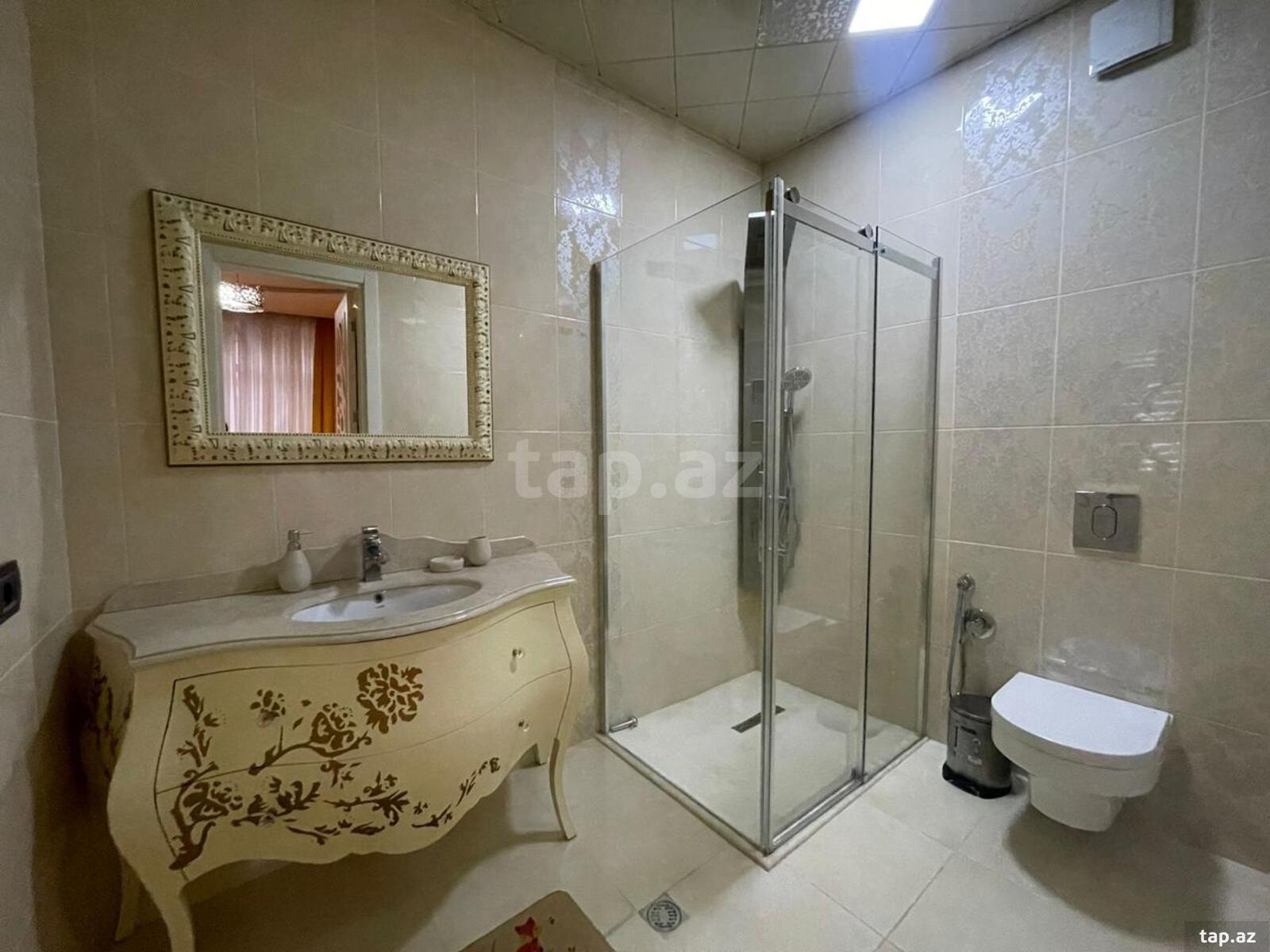 4-otaqlı yeni tikili, İçəri Şəhər m., 240 m² (23)
