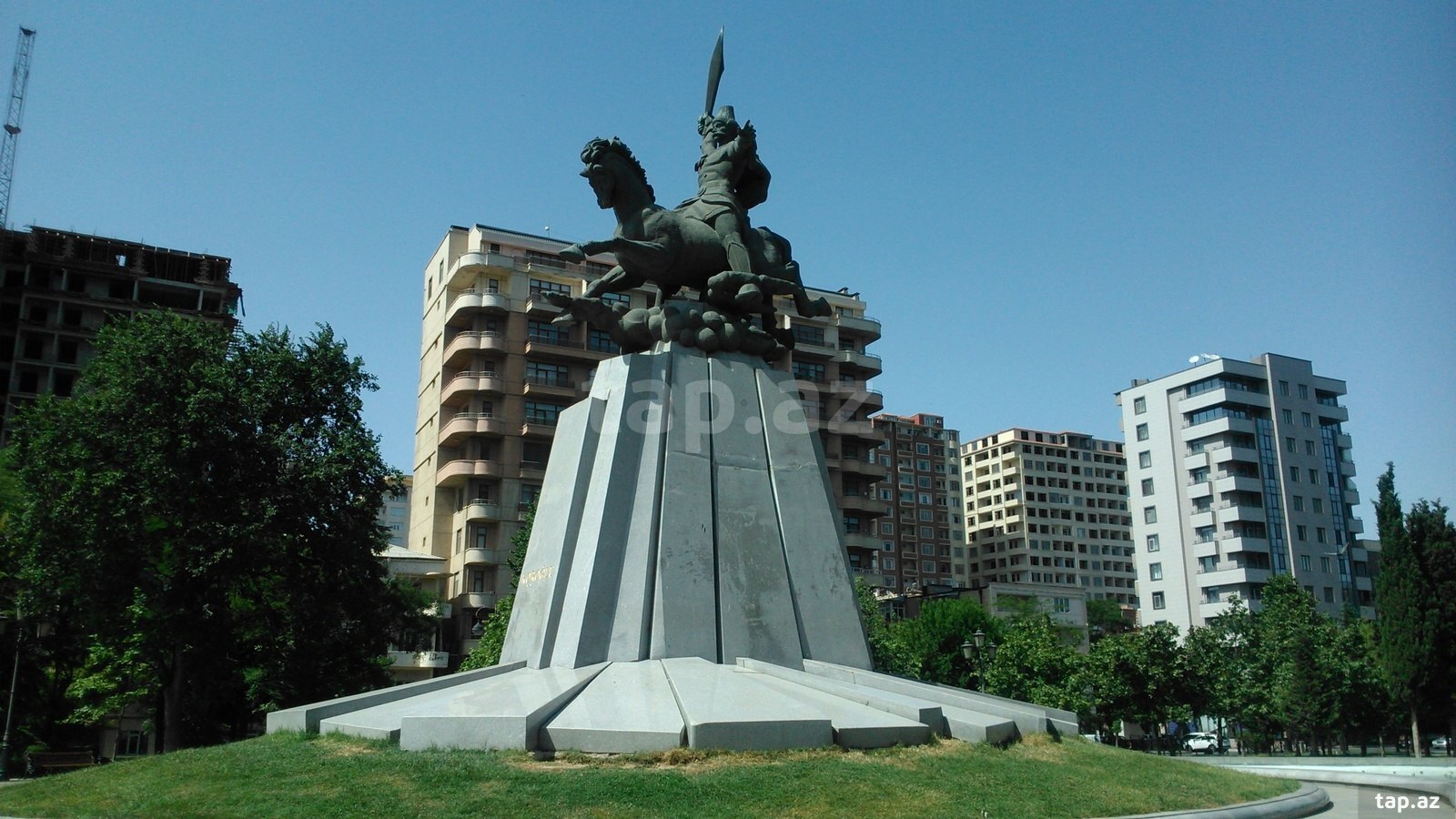 Ofis icarəyə verilir, Azadlıq pr. (8)