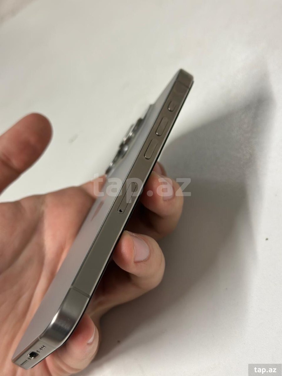 Apple iPhone 15 Pro Natural Titanium 128GB/8GB (4)