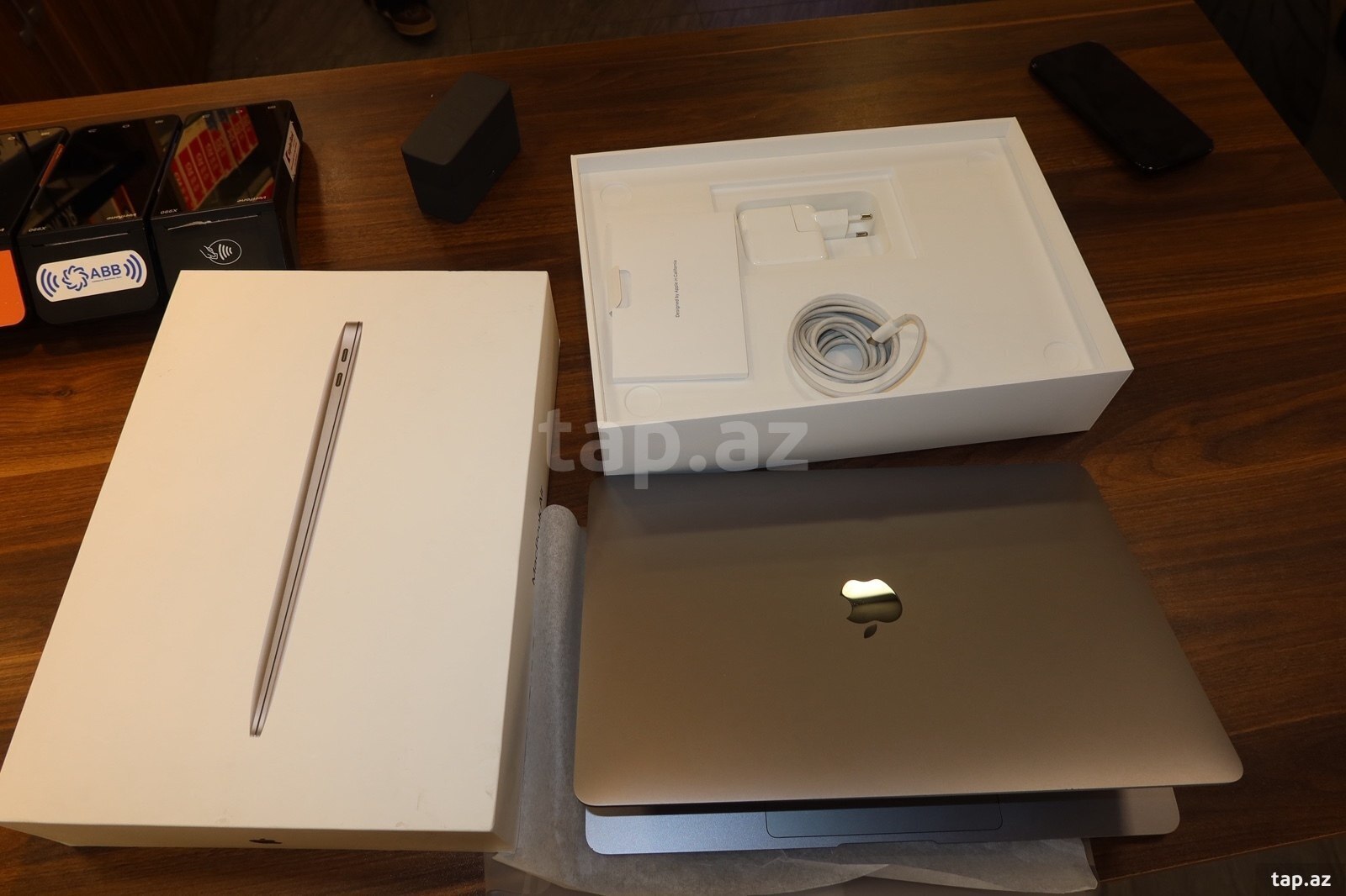 Apple Macbook Air 13 M1 2020 (3)