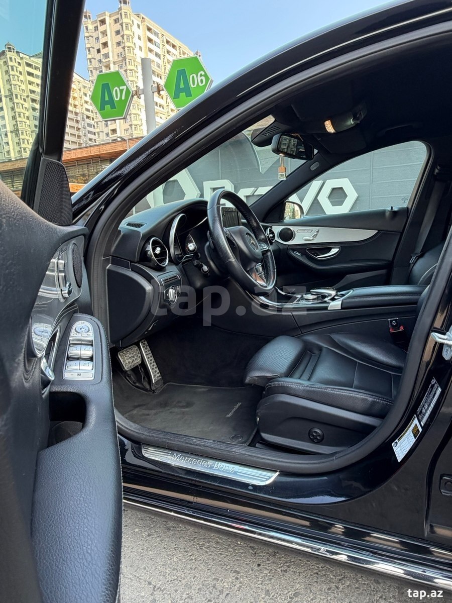 Mercedes C 300, 2016 il (9)