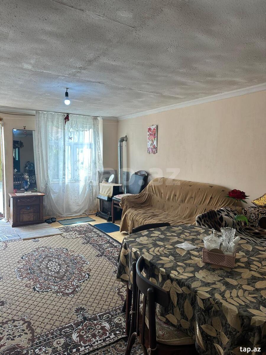 Həyət evi, Binəqədi qəs.