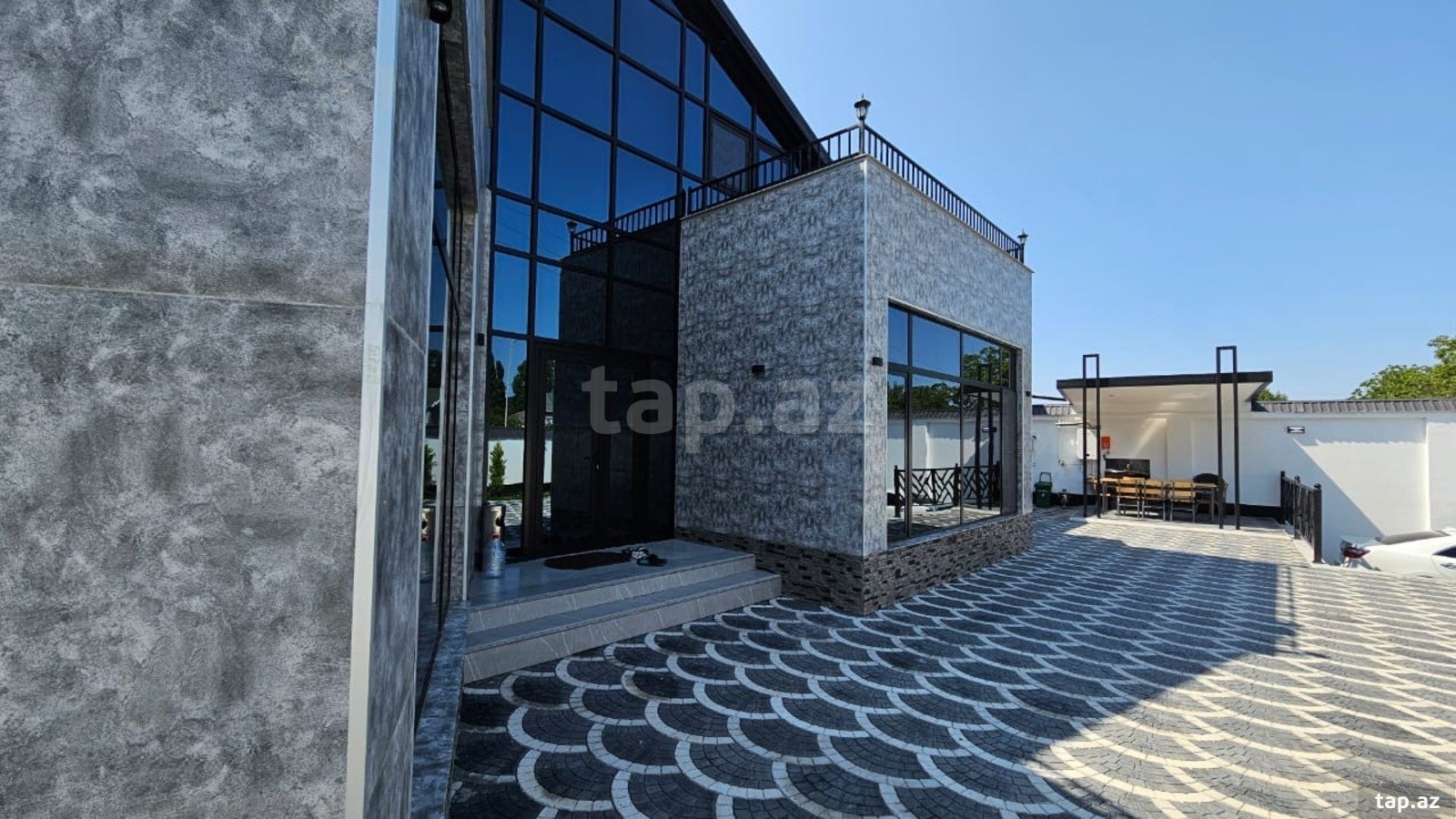 Villa kirayə verilir, Qəbələ ş. (2)