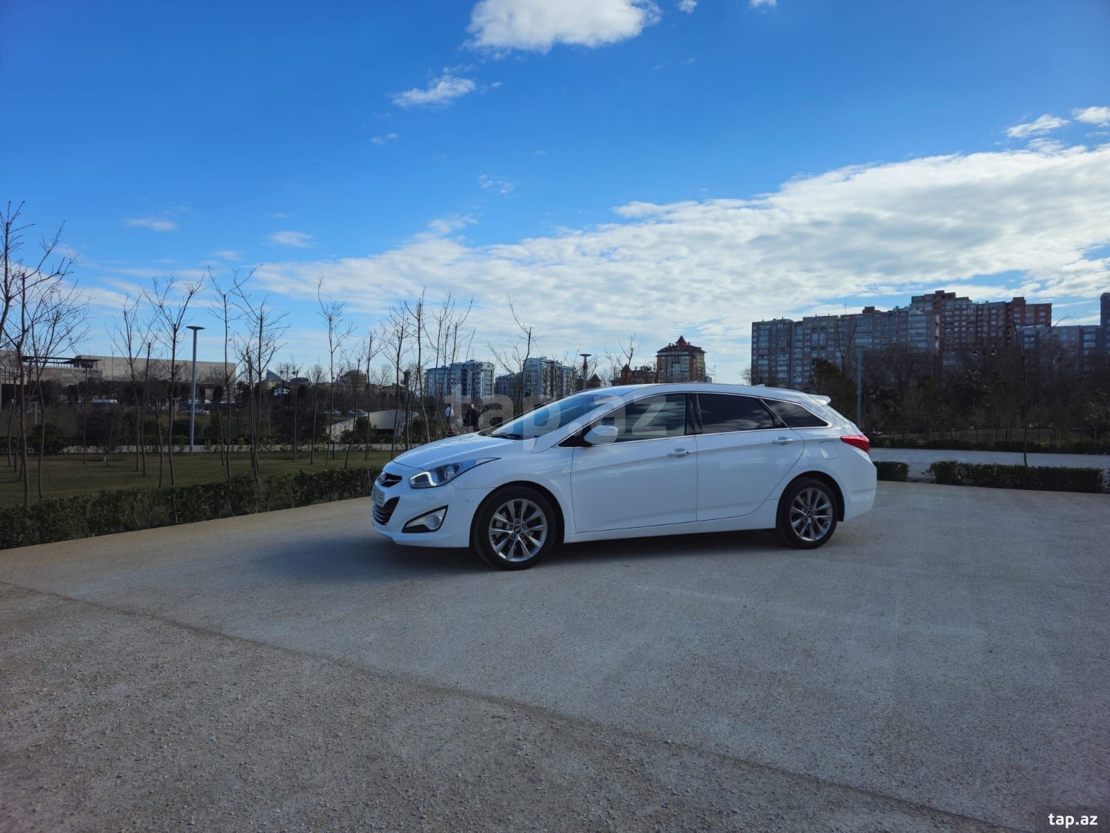 Hyundai i40, 2014 il (5)