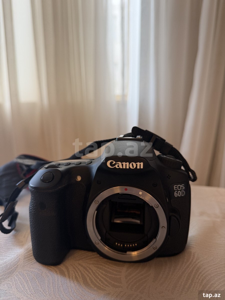 Fotoaparat Canon EOS 60D