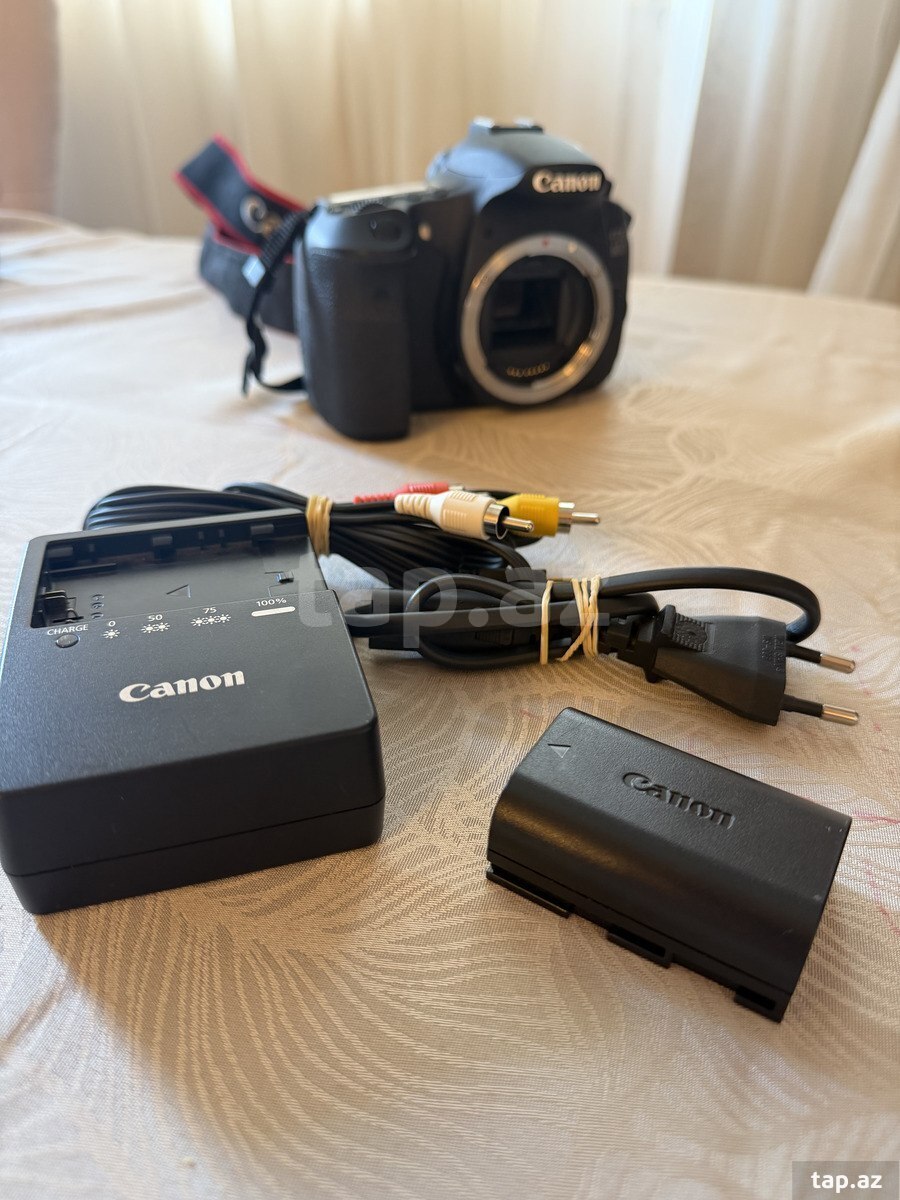 Fotoaparat Canon EOS 60D (7)