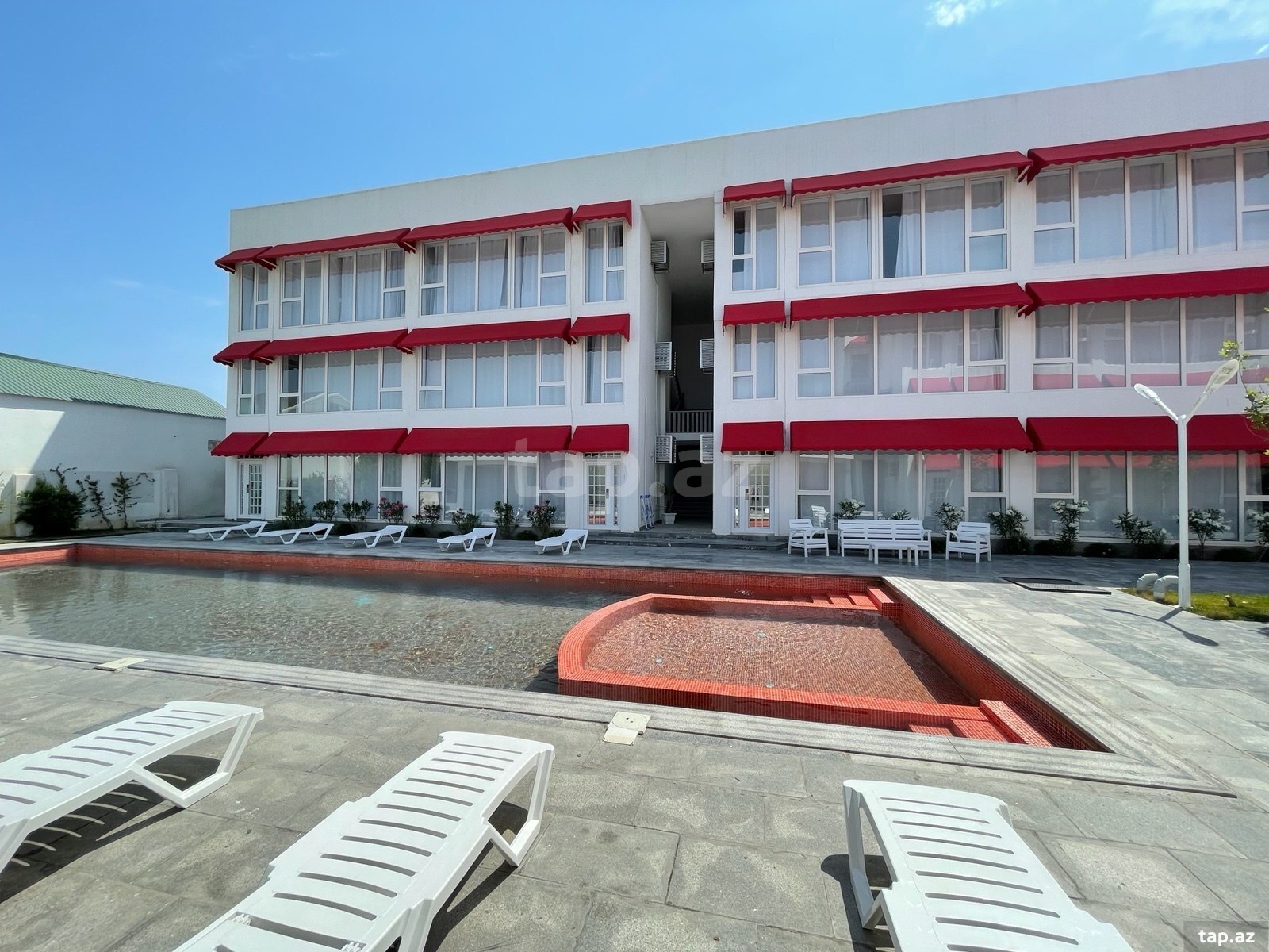 2 otaqlı mənzil kirayə verilir, Bakı