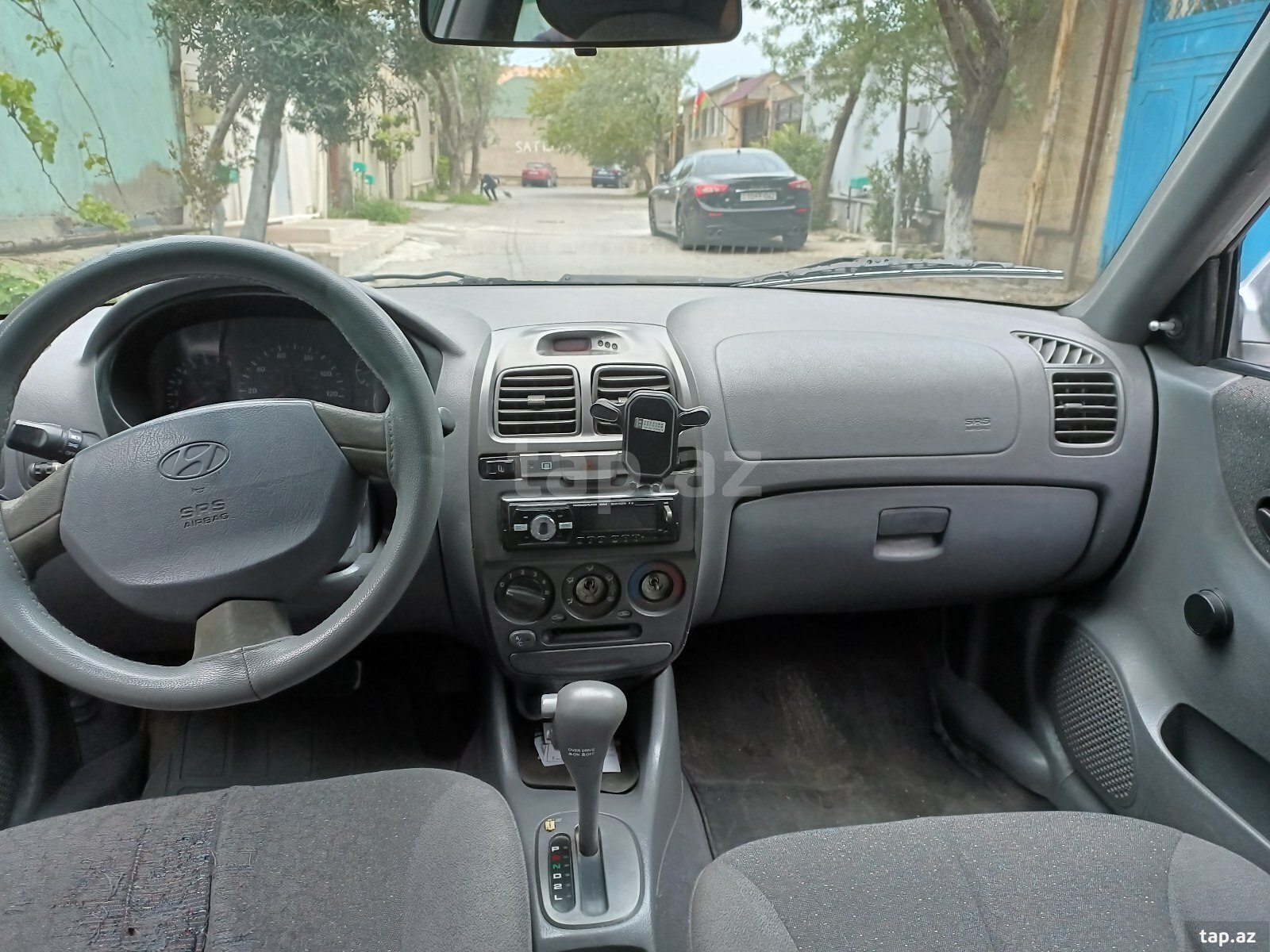 Hyundai Accent, 2002 il (7)