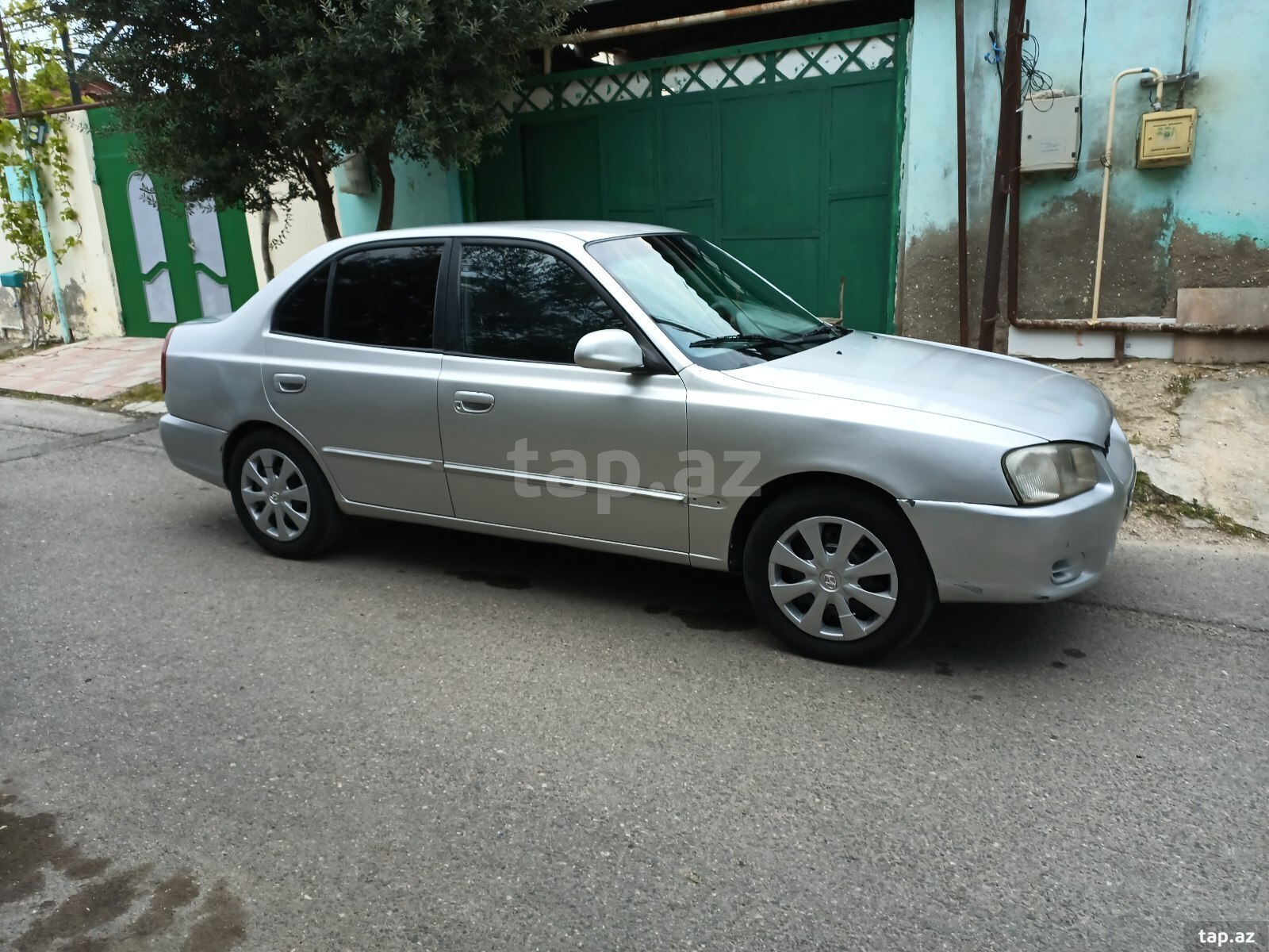 Hyundai Accent, 2002 il (3)