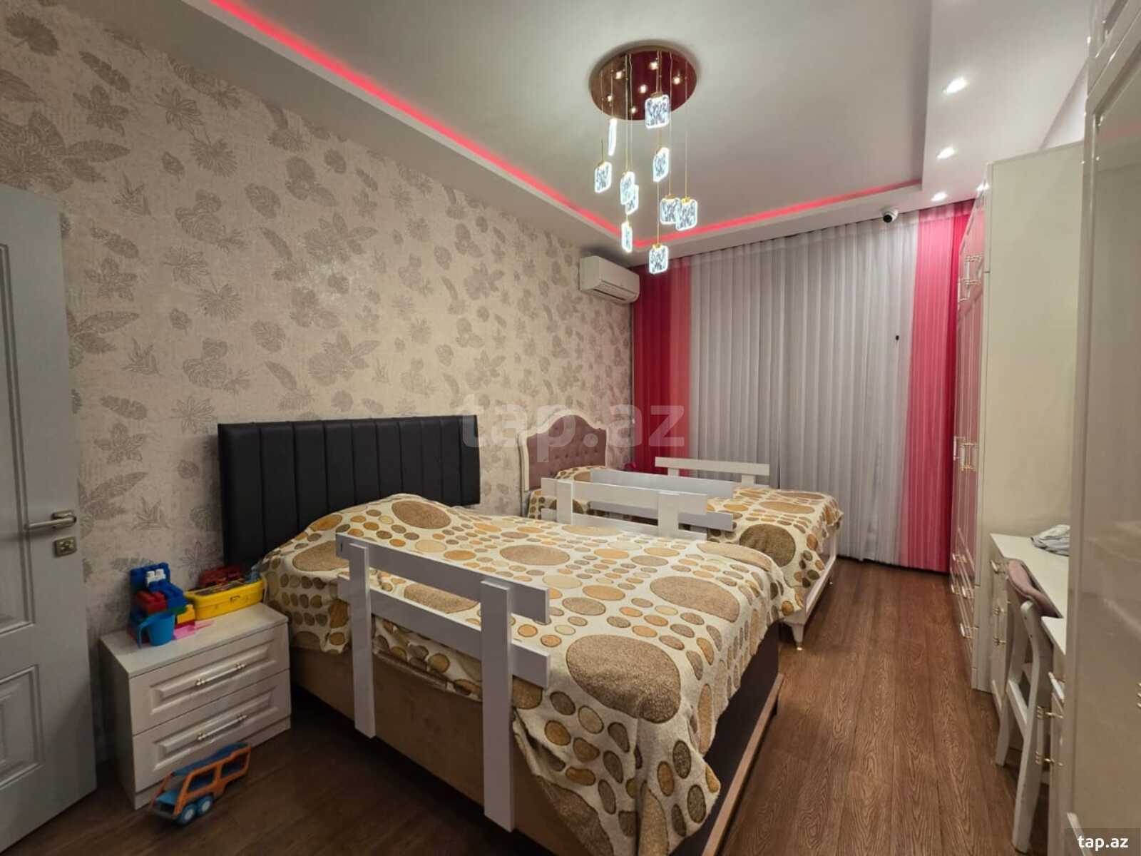 6-otaqlı yeni tikili kirayə verilir, Elmlər Akademiyası m., 265 m² (4)