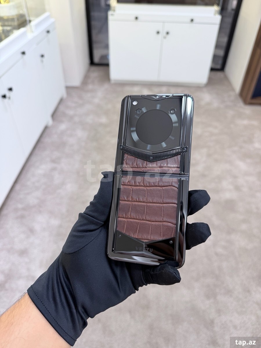 Vertu Ironflip Alligator Skin Amber Brown 512GB/12GB (2)