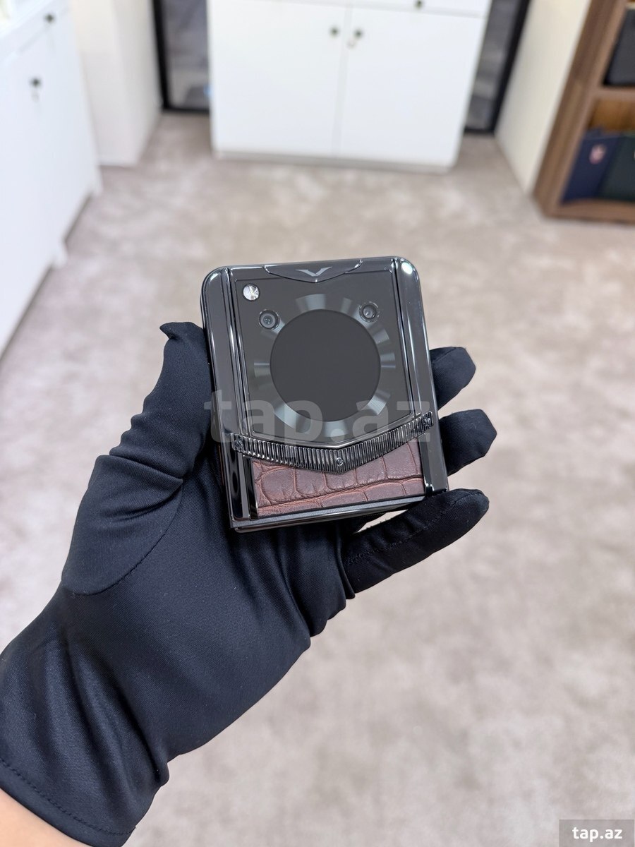 Vertu Ironflip Alligator Skin Amber Brown 512GB/12GB (8)