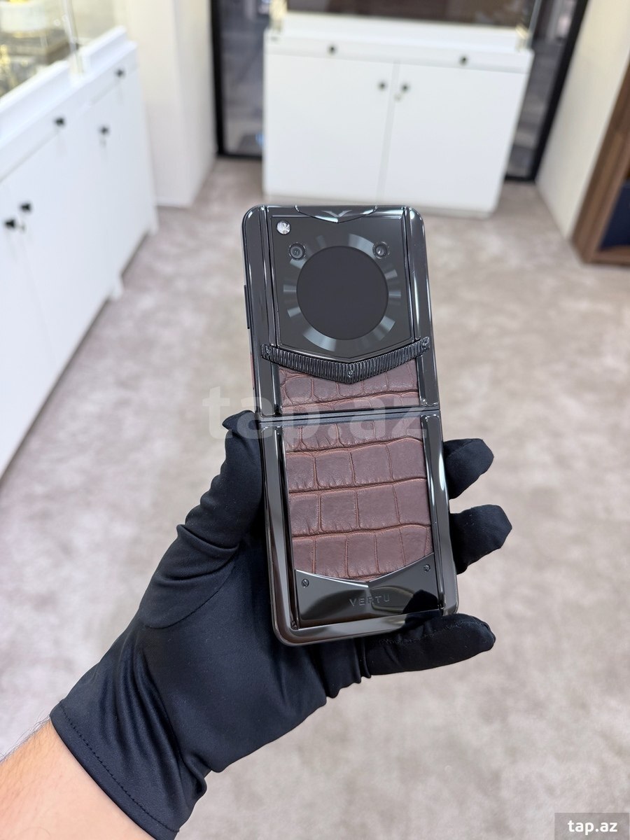 Vertu Ironflip Alligator Skin Amber Brown 512GB/12GB