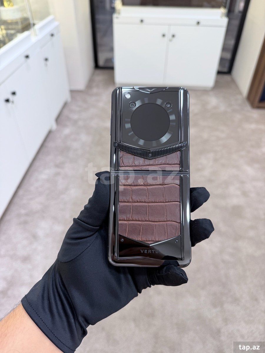 Vertu Ironflip Alligator Skin Amber Brown 512GB/12GB (4)