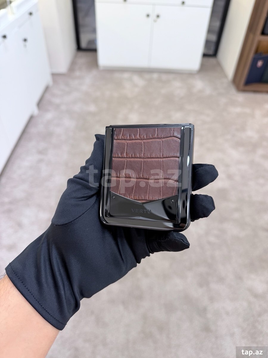 Vertu Ironflip Alligator Skin Amber Brown 512GB/12GB (12)