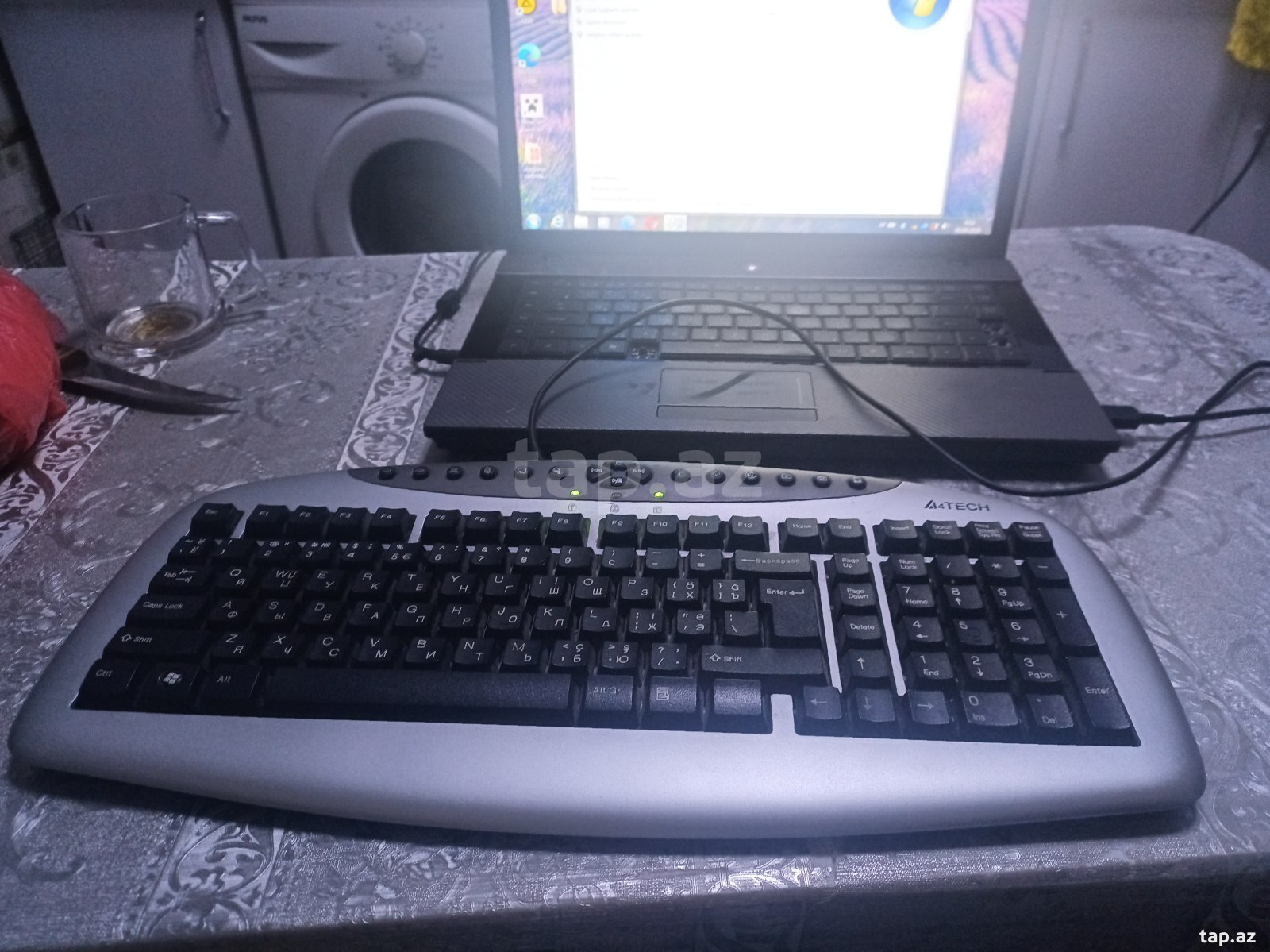 Noutbuk HP (3)