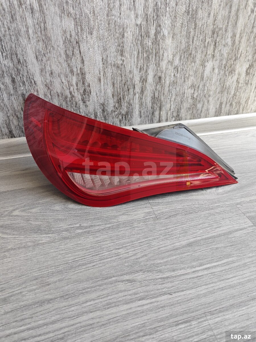 Mercedes W117 CLA arxa stopu
