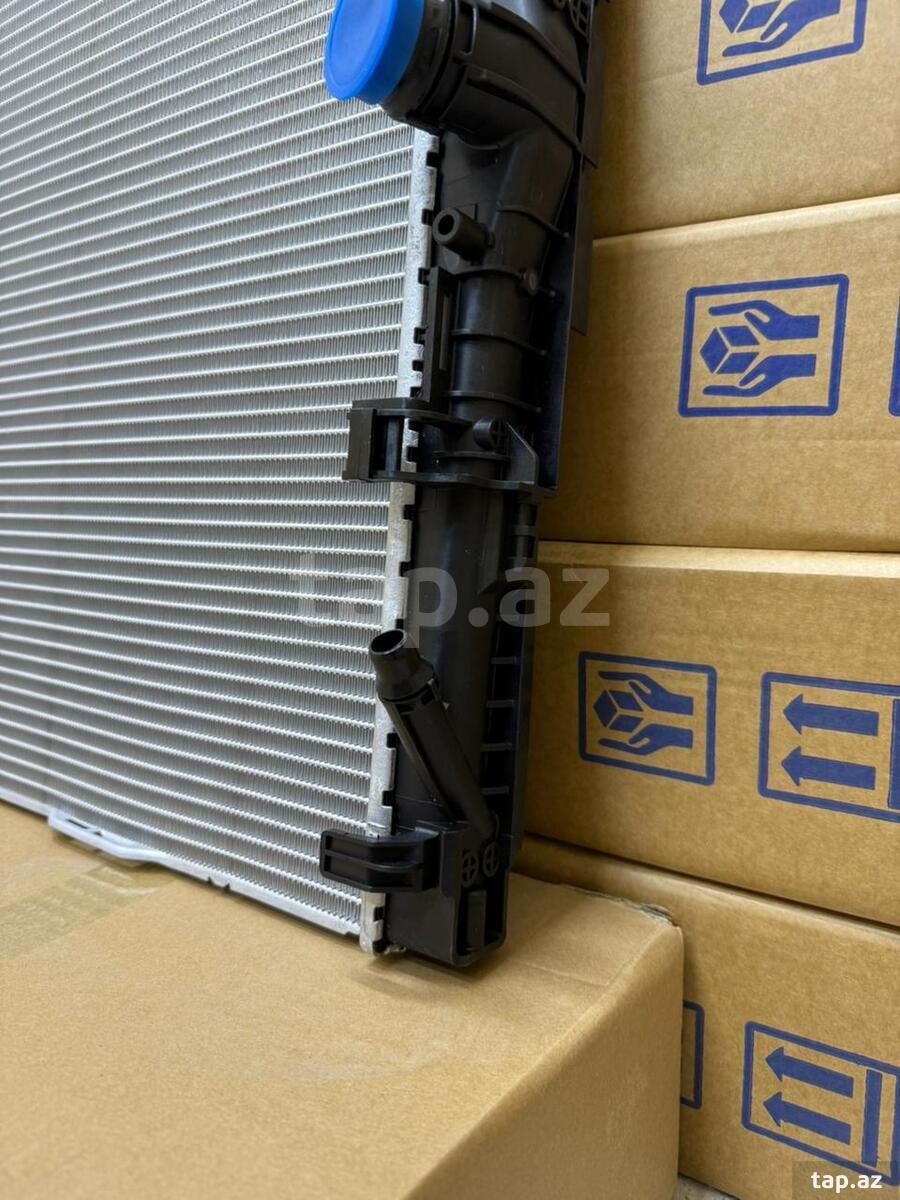 BMW G30/G31 B46/B48 17118743663 mühərrikin su radiatoru (4)