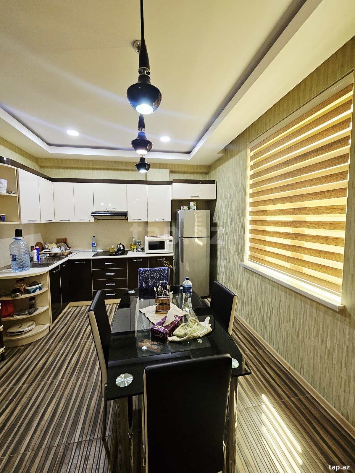 2-otaqlı yeni tikili, Qurtuluş küç. 93, 66 m²