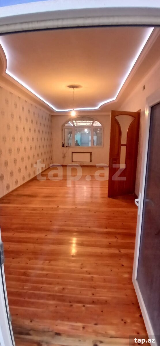 Həyət evi, Zabrat qəs. (6)