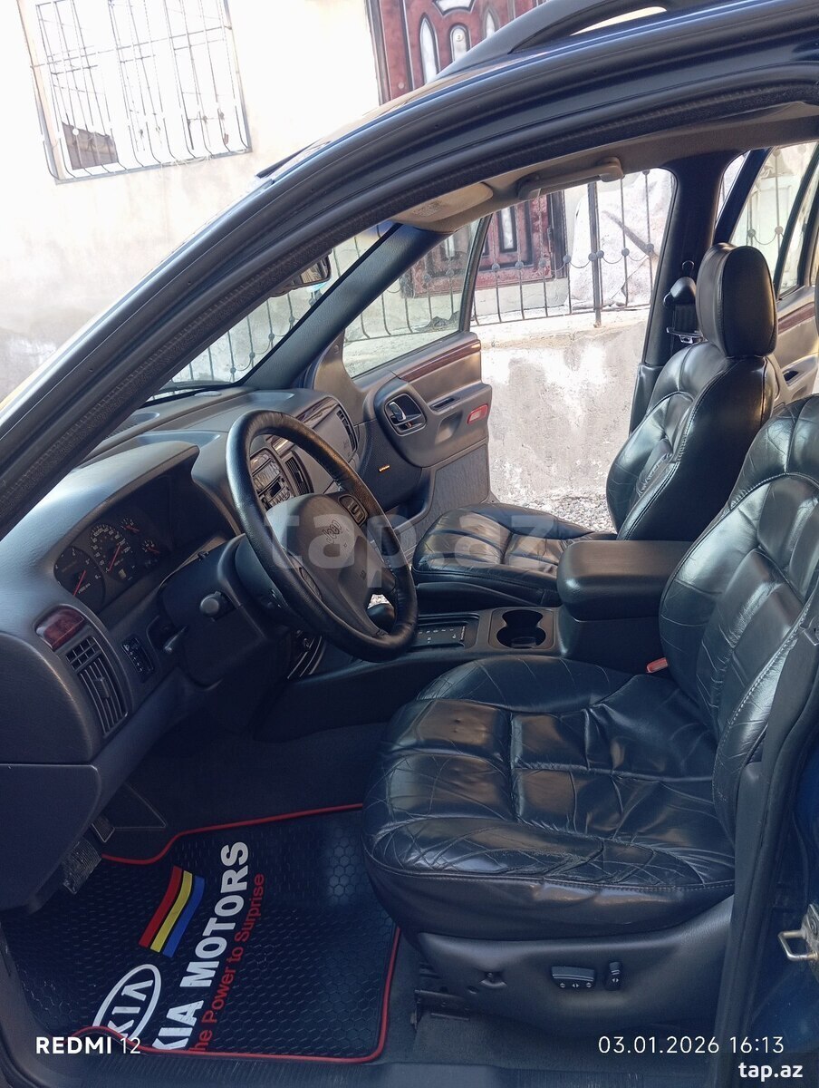 Jeep Grand Cherokee, 2000 il (7)