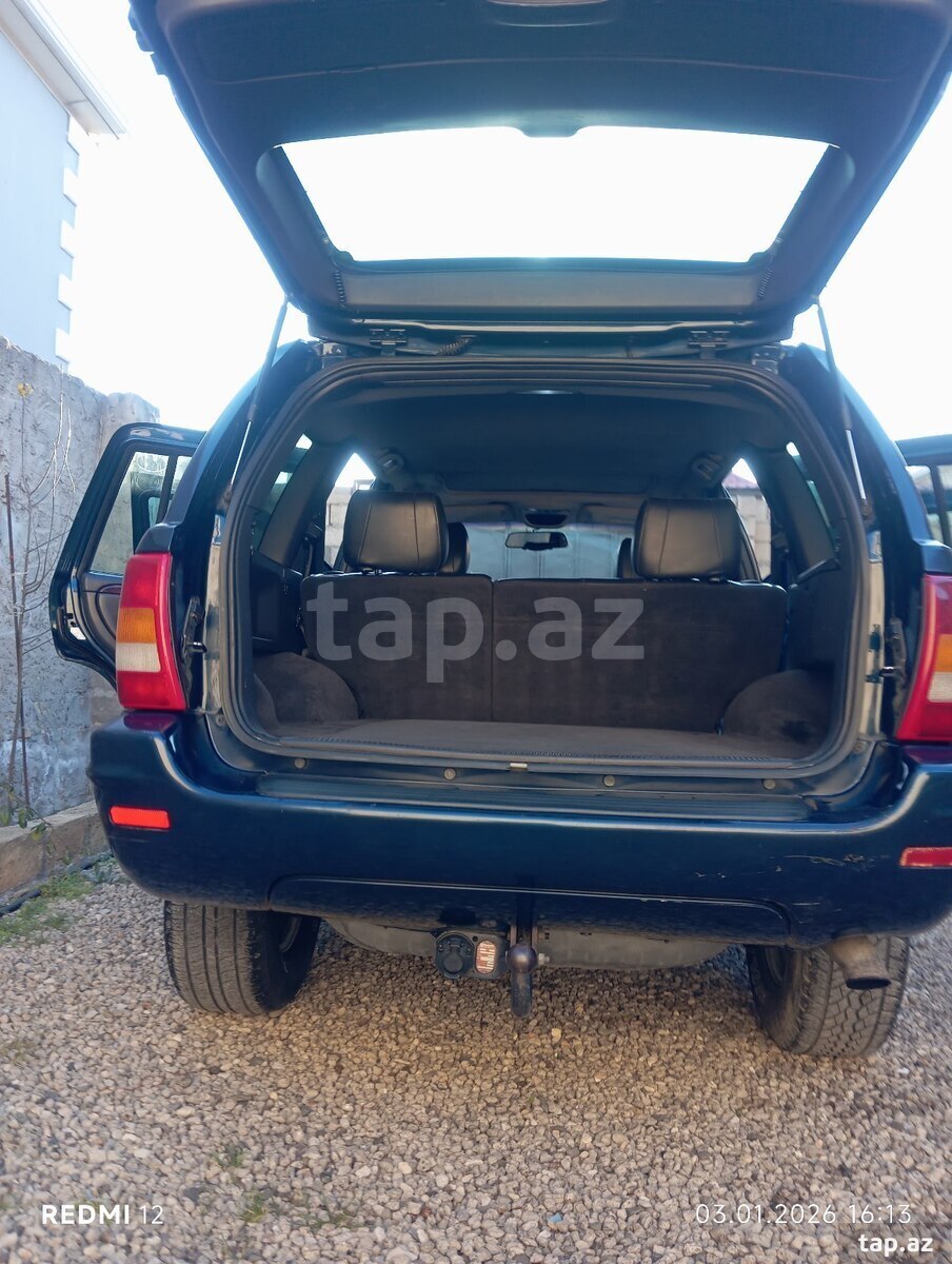Jeep Grand Cherokee, 2000 il (9)